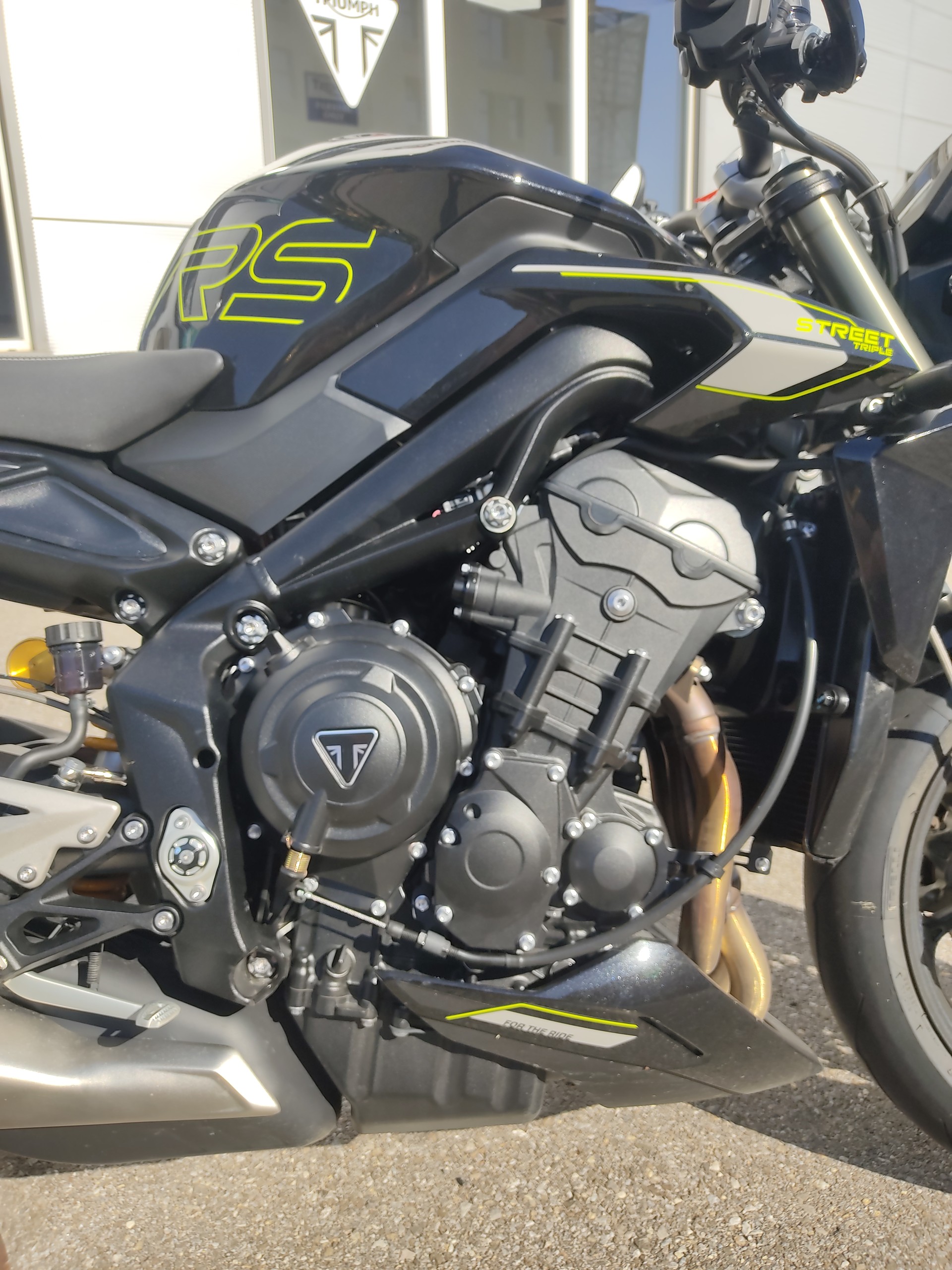 TRIUMPH Street Triple 765 RS-image-6