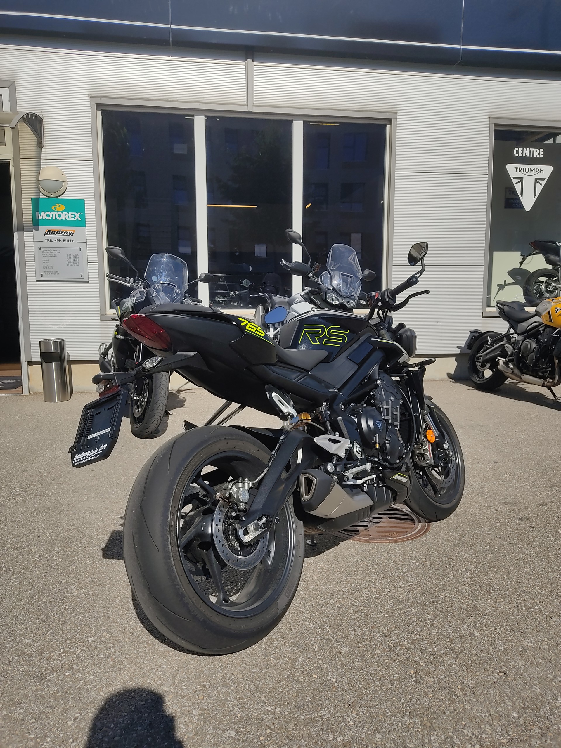 TRIUMPH Street Triple 765 RS-image-2
