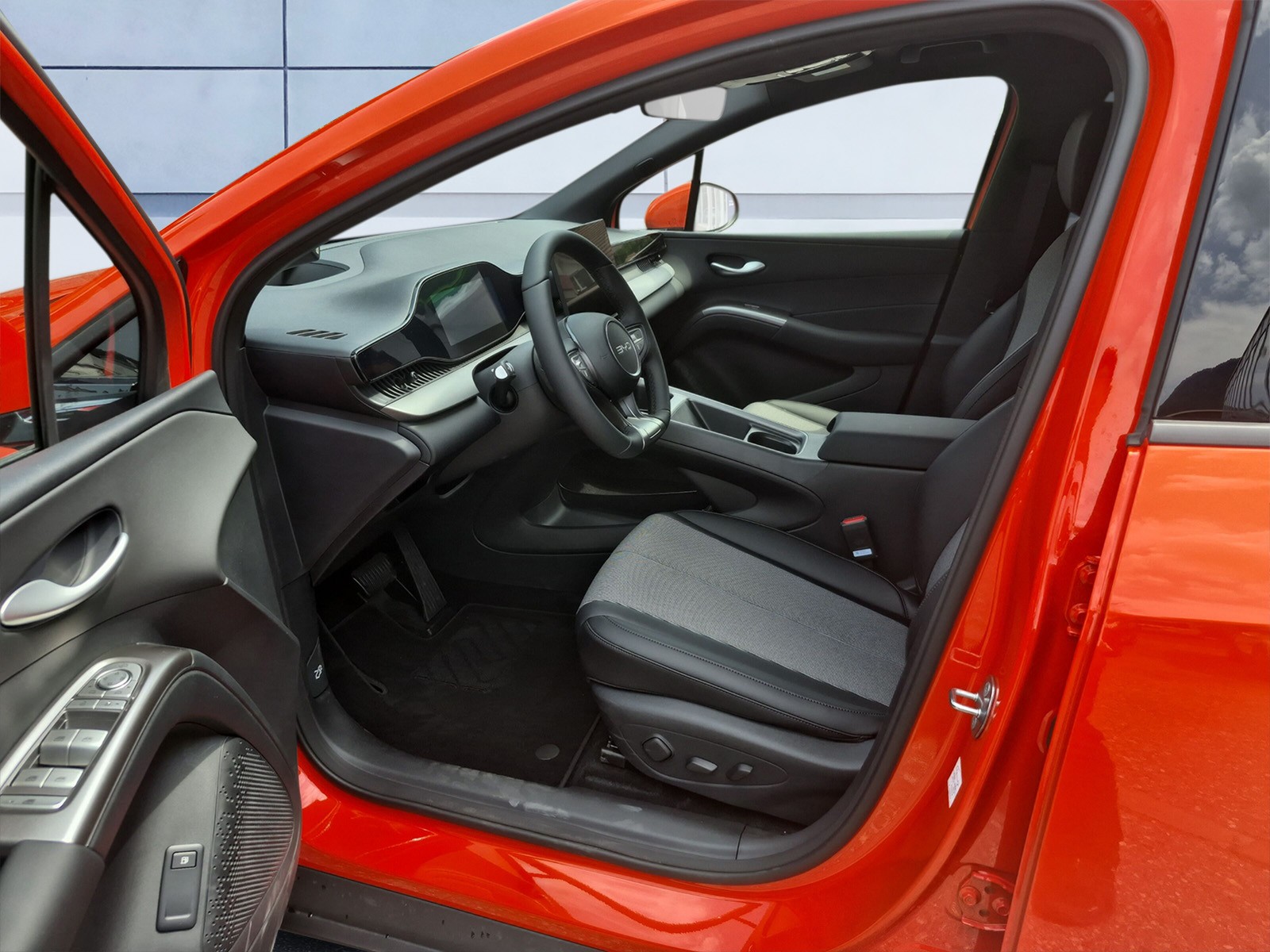 BYD Dolphin G DM-i Comfort-image-9