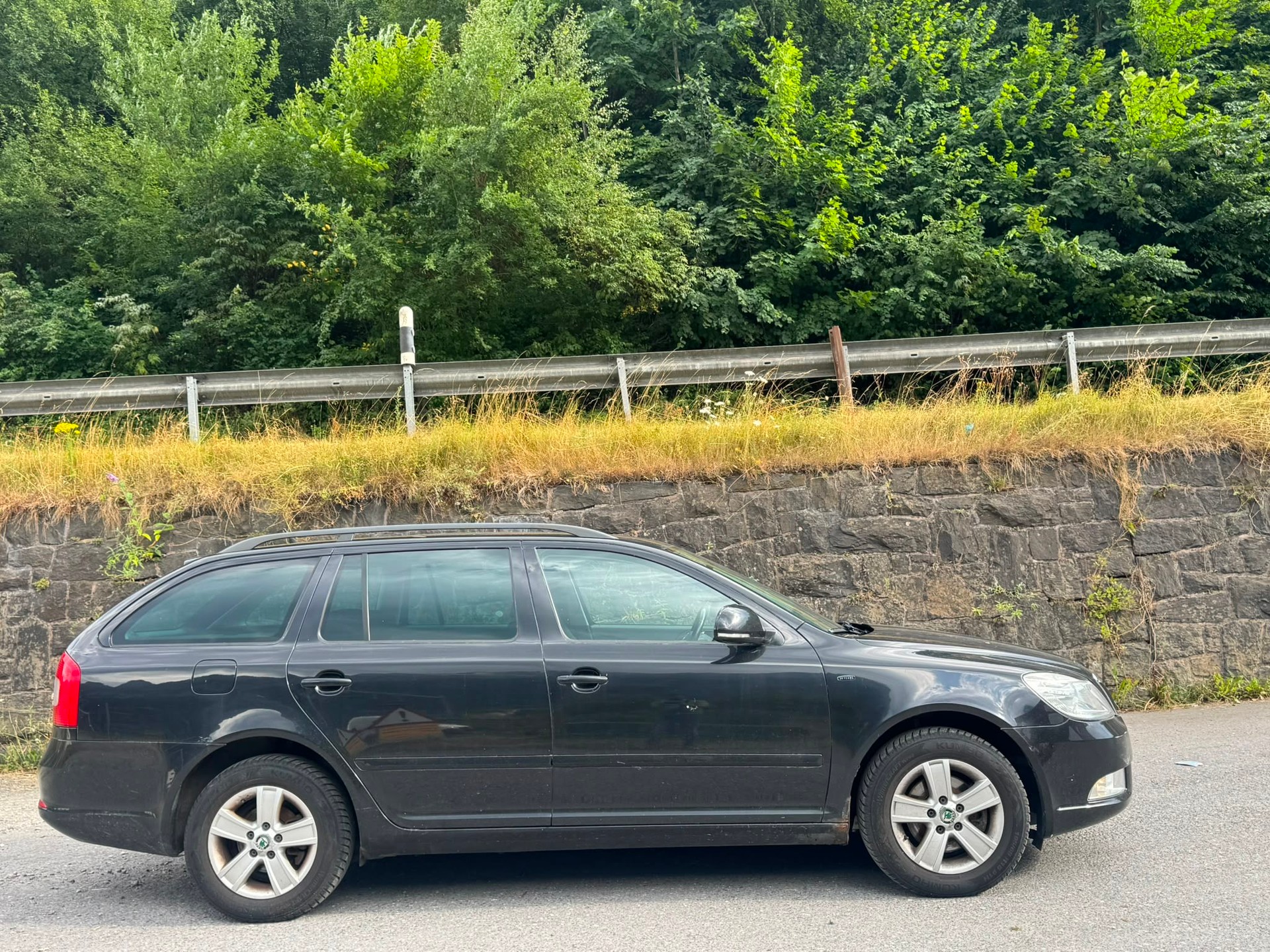 SKODA Octavia Combi 1.8 TSI Adventure 4x4-image-7