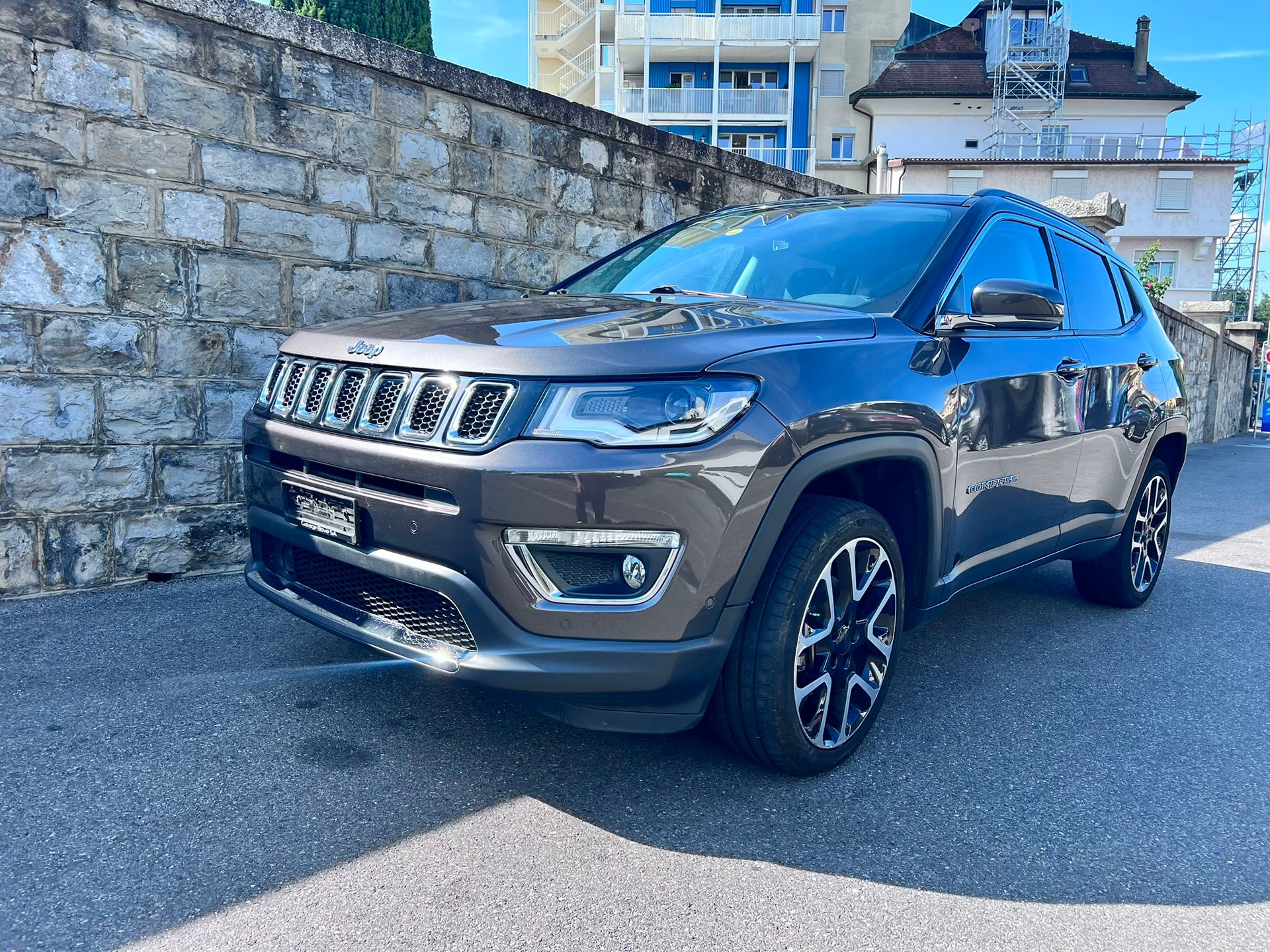 JEEP Compass 1.4 Turbo Limited AWD 9ATX-showroom-element-1