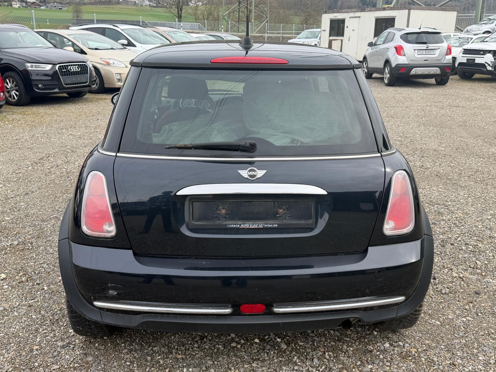 MINI One-image-11