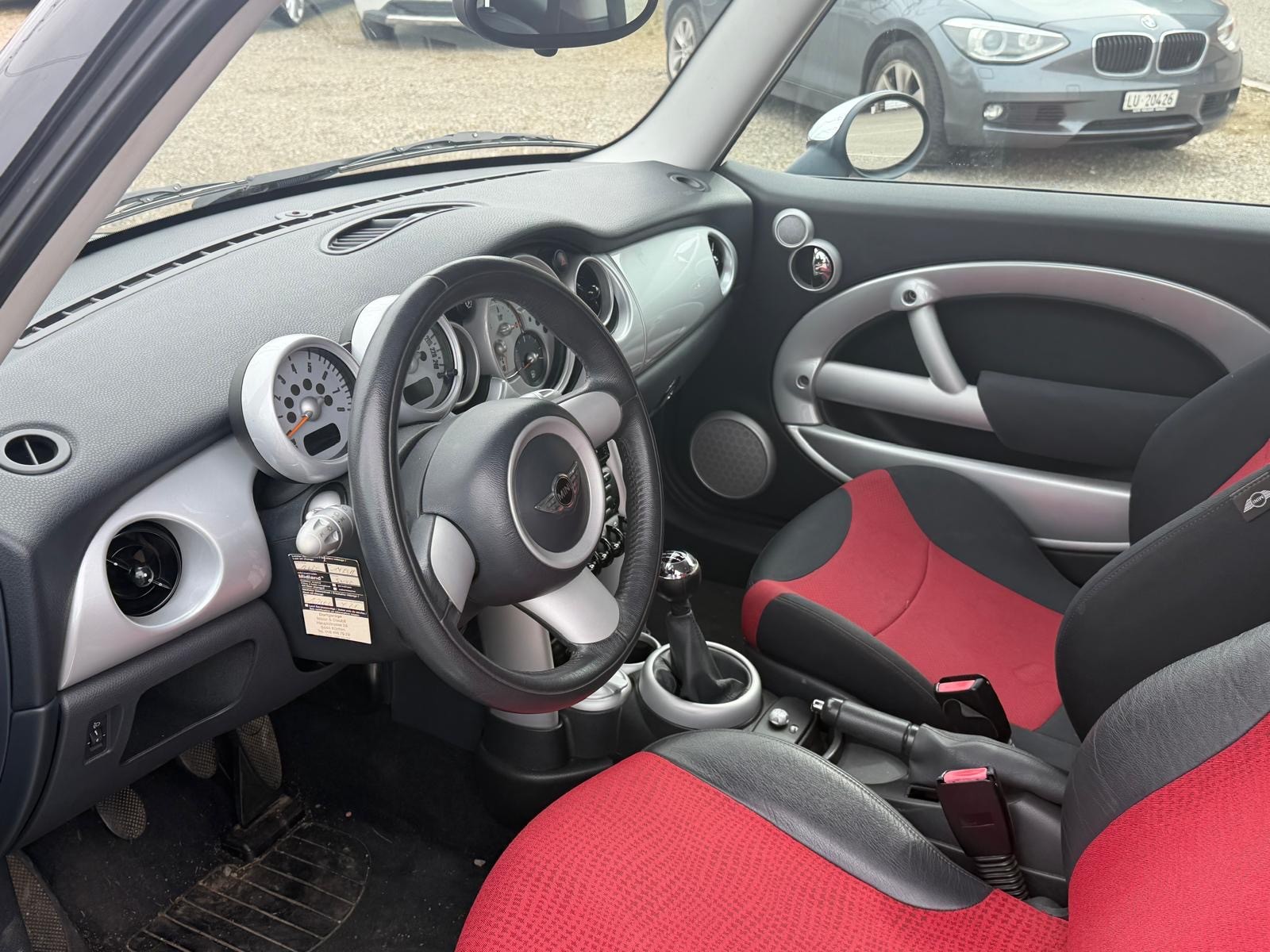 MINI One-image-5