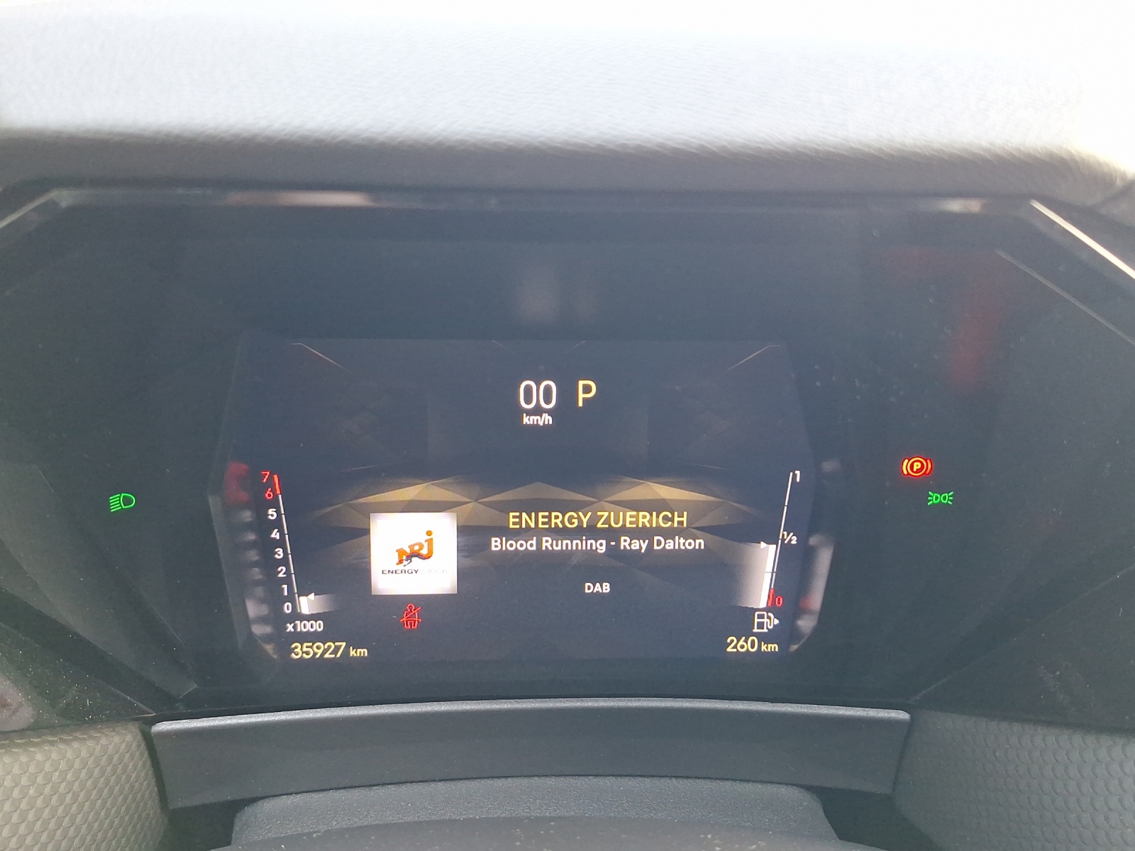DS AUTOMOBILES 4 1.6 PureTech Rivoli-image-14