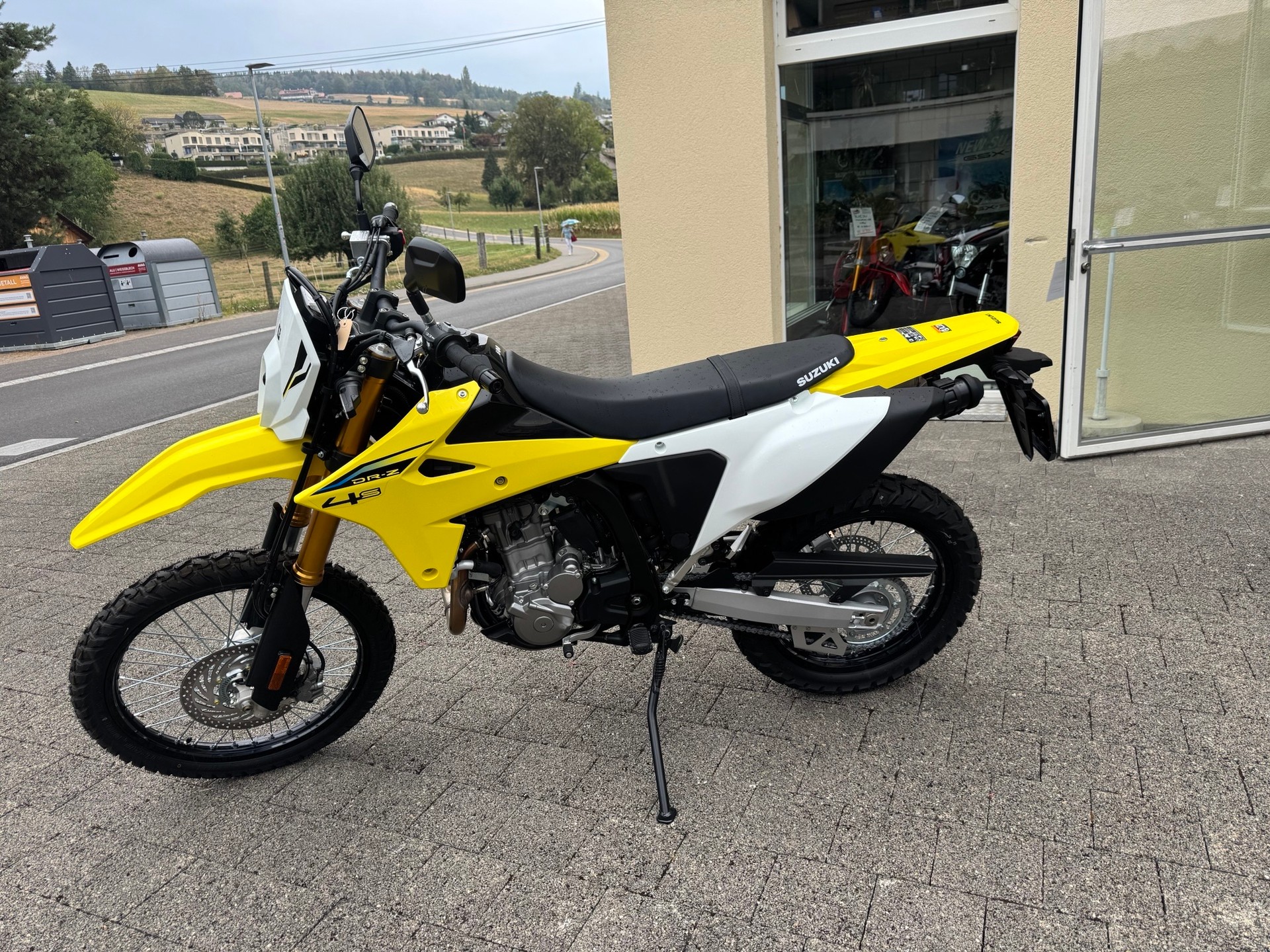 SUZUKI DR-Z 400 S-image-0