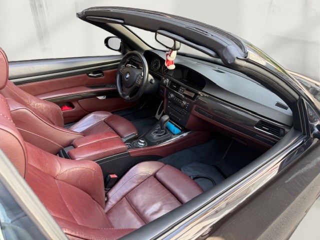 BMW 335i Cabriolet Steptronic-showroom-element-2