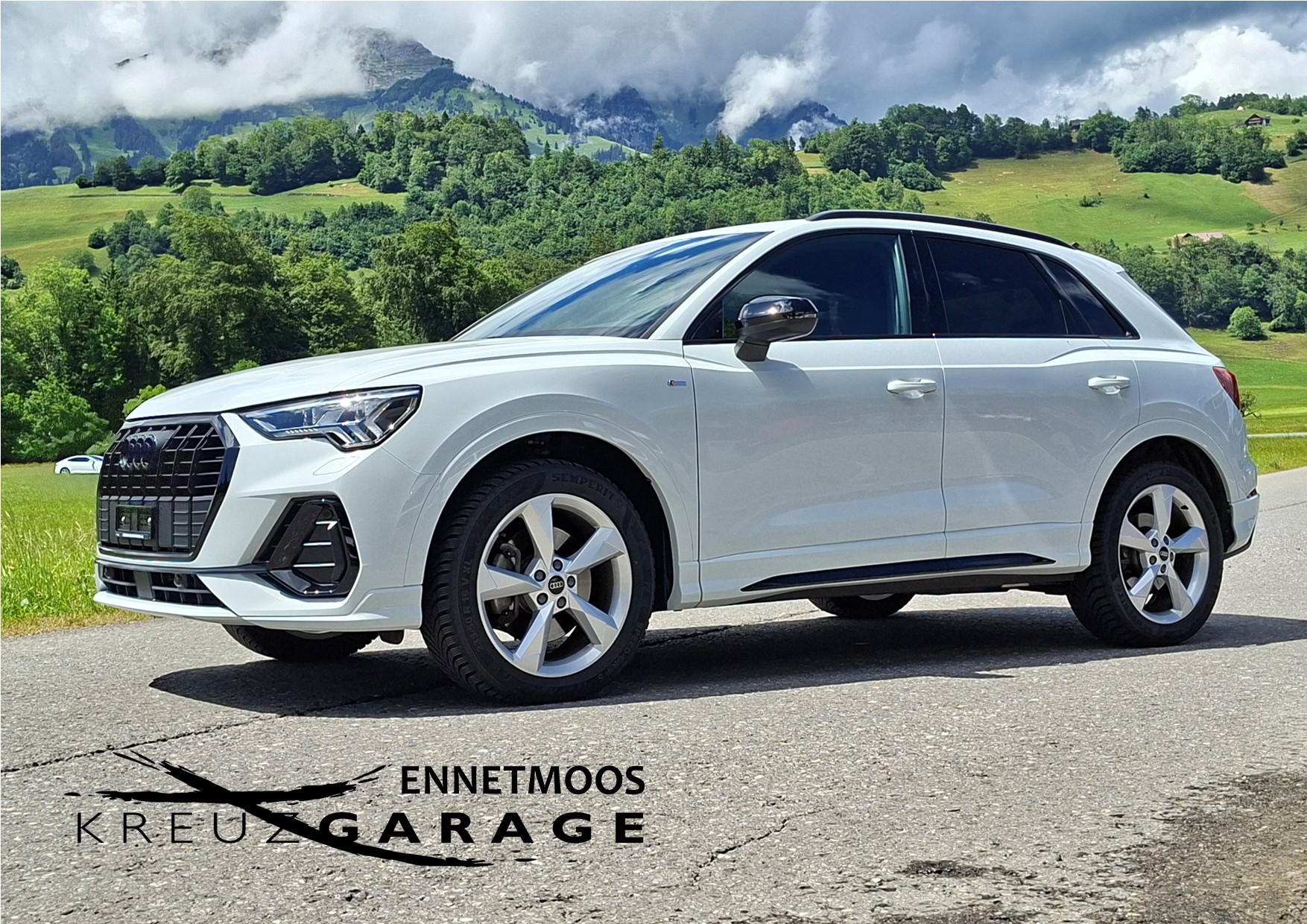 AUDI Q3 40 TDI S line quattro S-tronic *AHK+8-fach bereift*-image-1