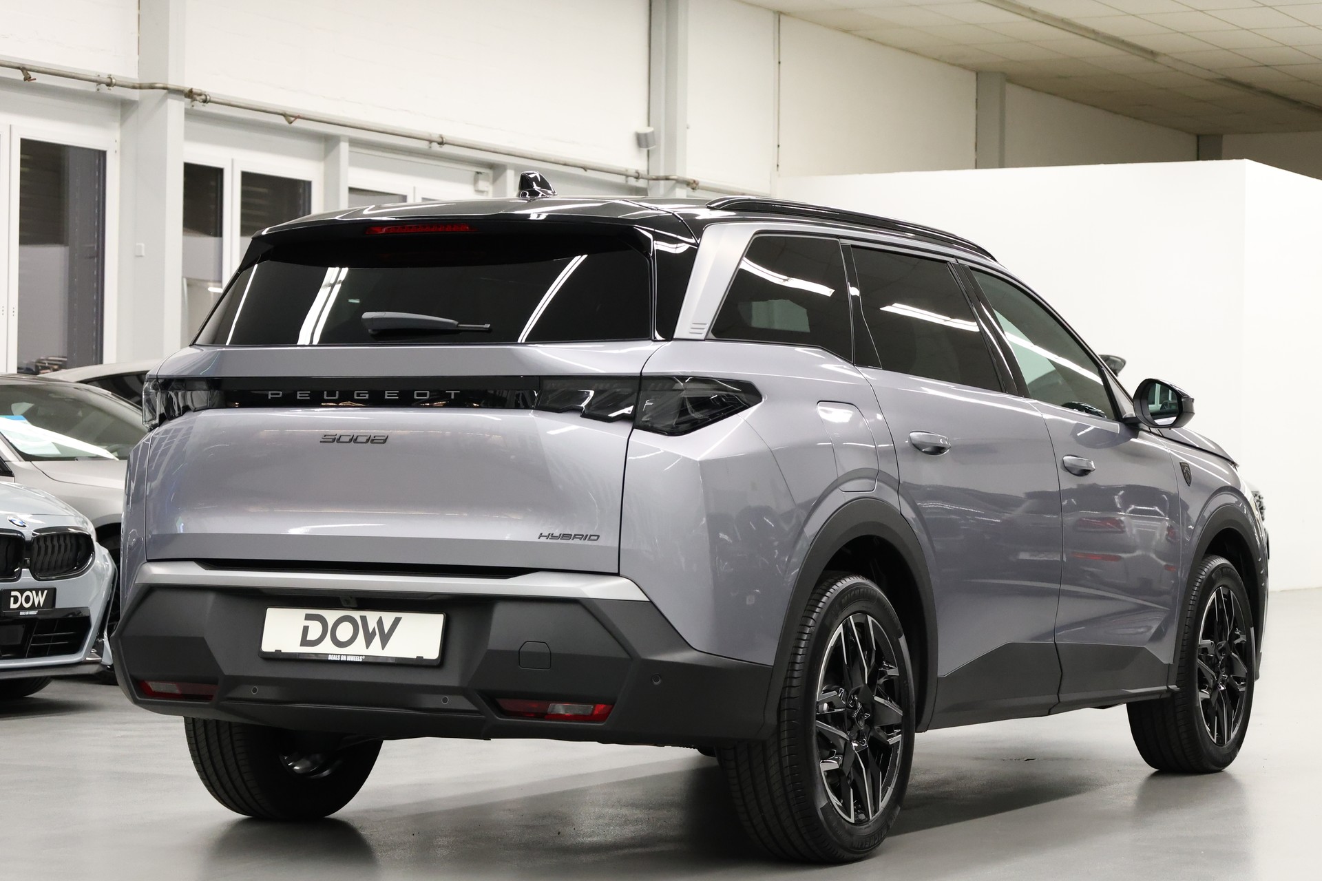 PEUGEOT 5008 1.2 Hybrid GT-image-5