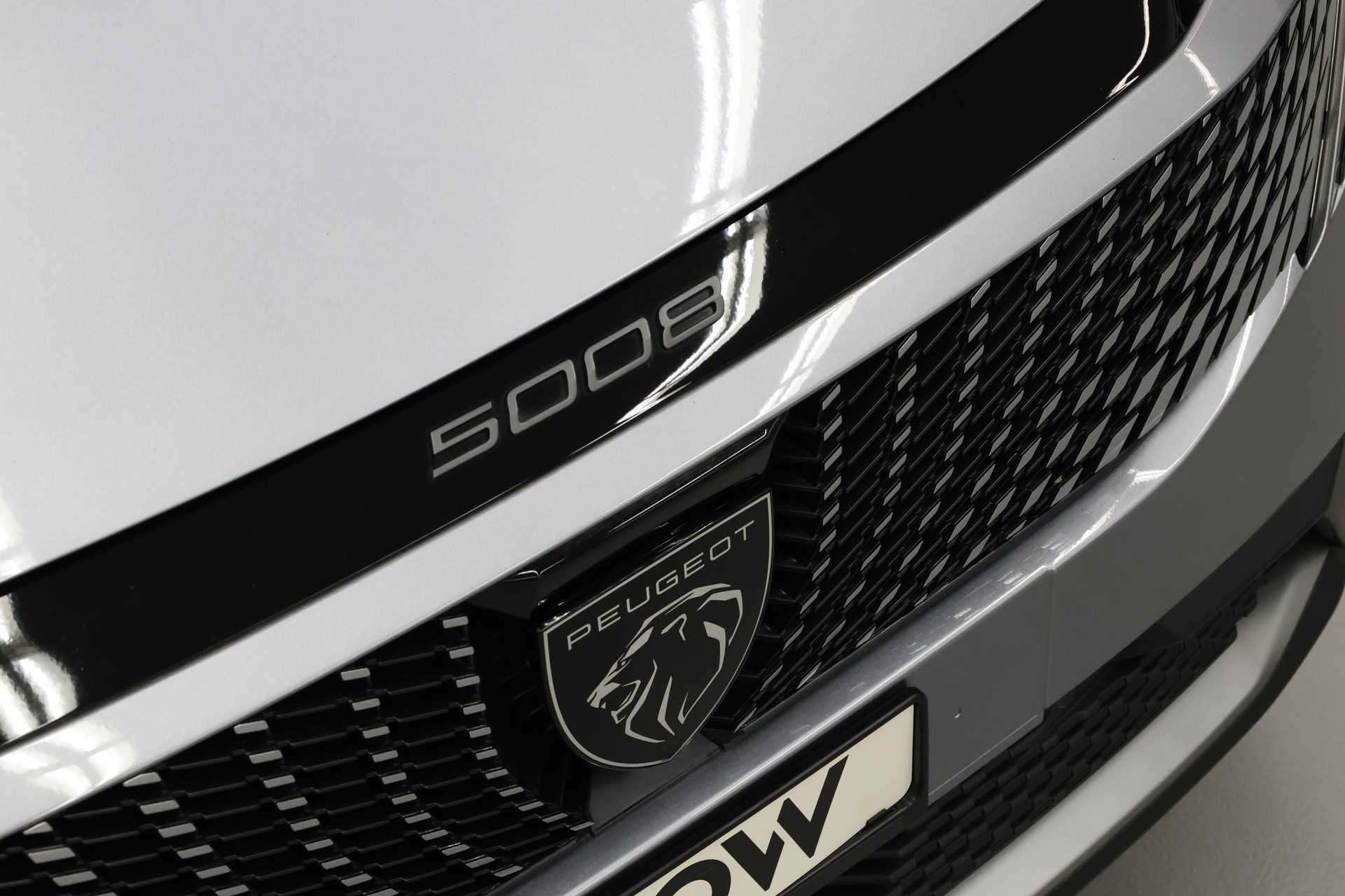 PEUGEOT 5008 1.2 Hybrid GT-image-11