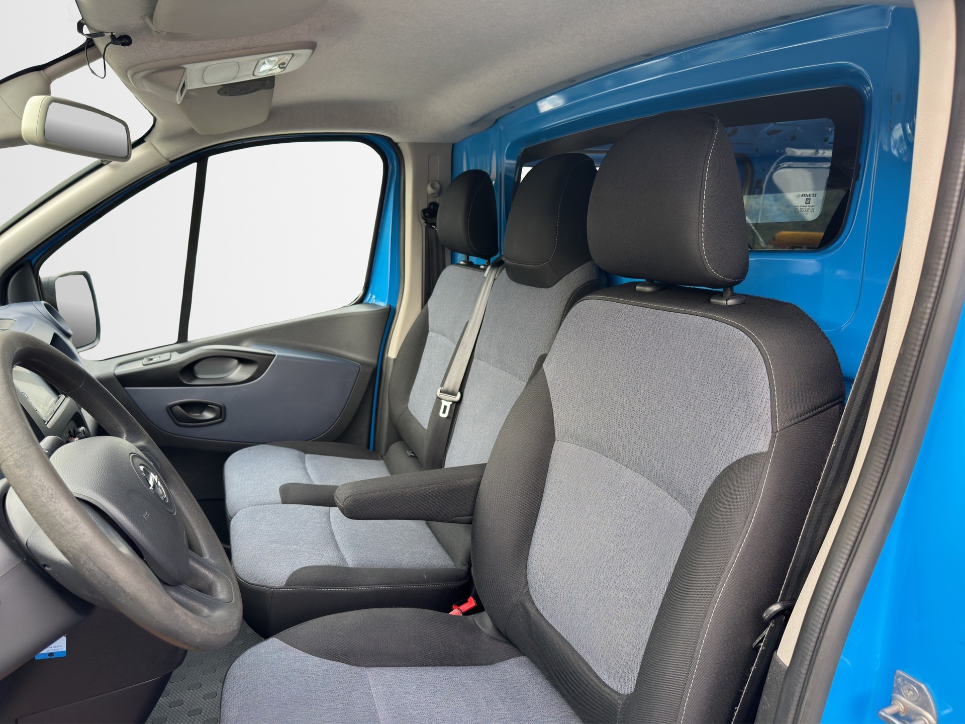 OPEL Vivaro 1.6 BiTurbo CDTI ecoFLEX 2.9t L2H1-image-8