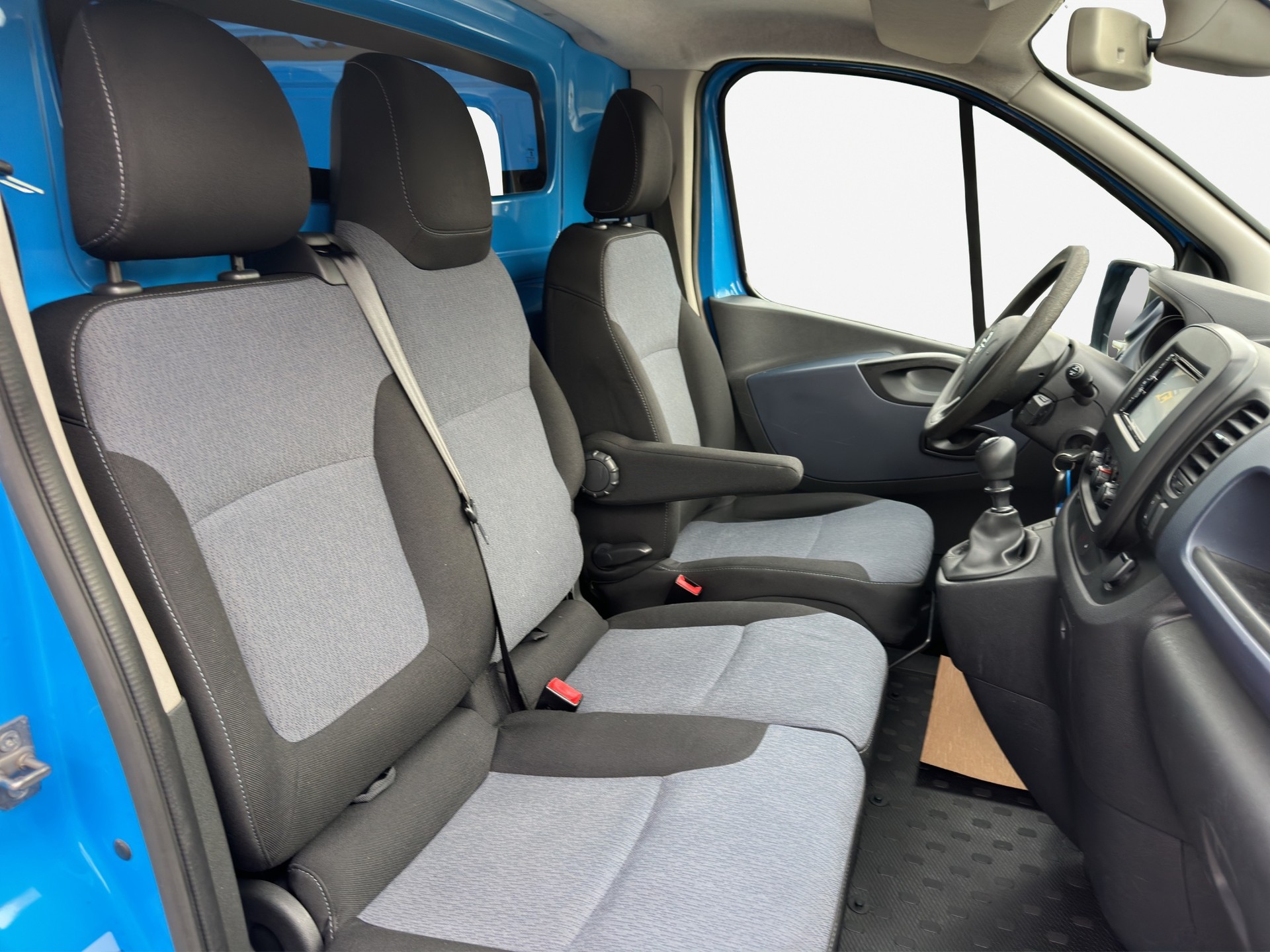 OPEL Vivaro 1.6 BiTurbo CDTI ecoFLEX 2.9t L2H1-image-14