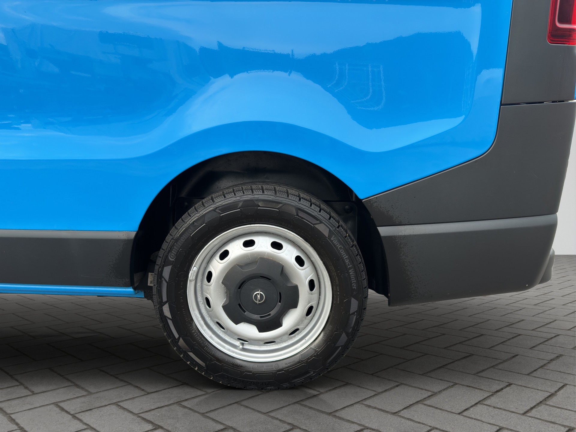 OPEL Vivaro 1.6 BiTurbo CDTI ecoFLEX 2.9t L2H1-image-19