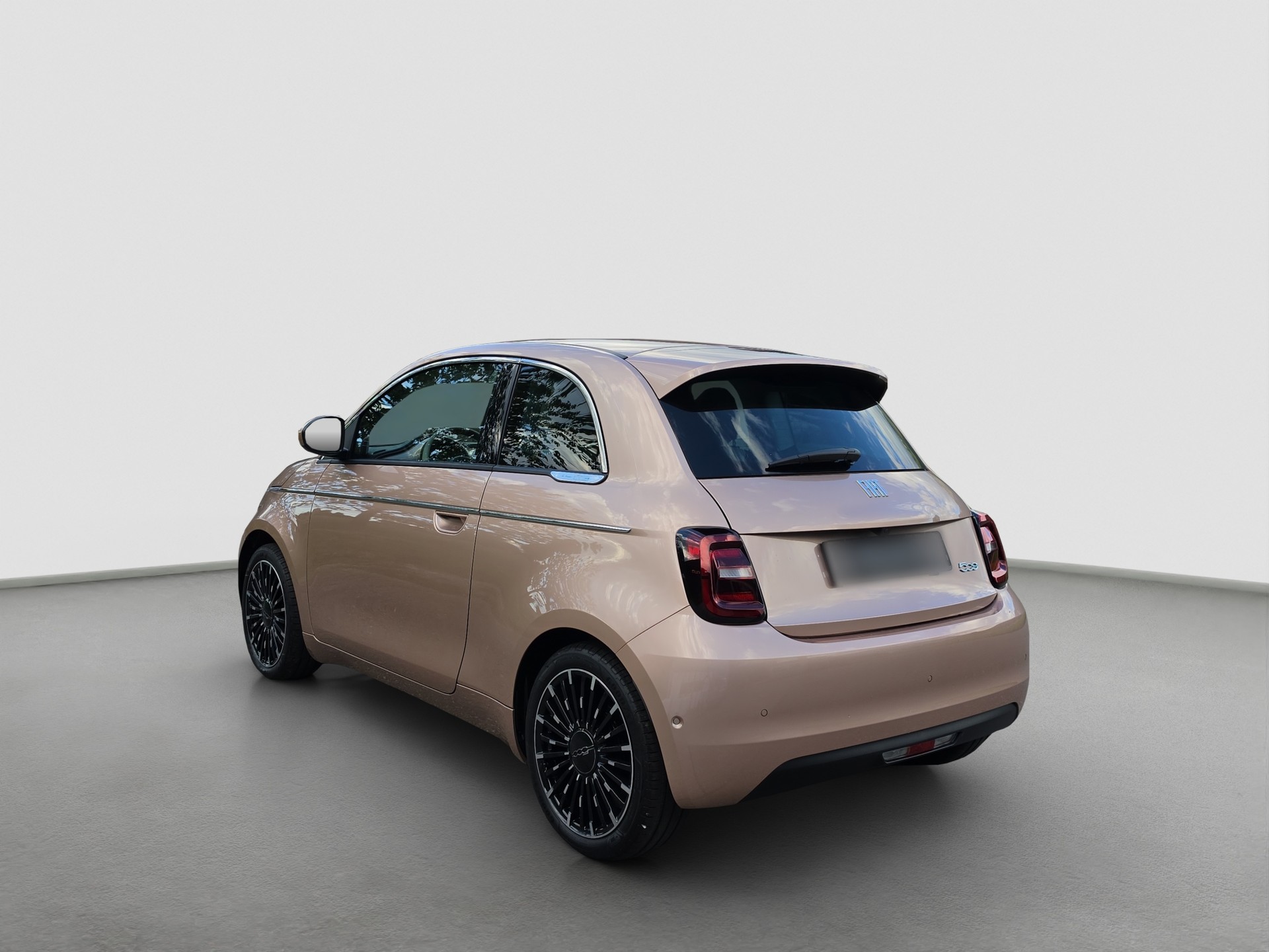FIAT 500 electric 42kWh La Prima-showroom-element-2