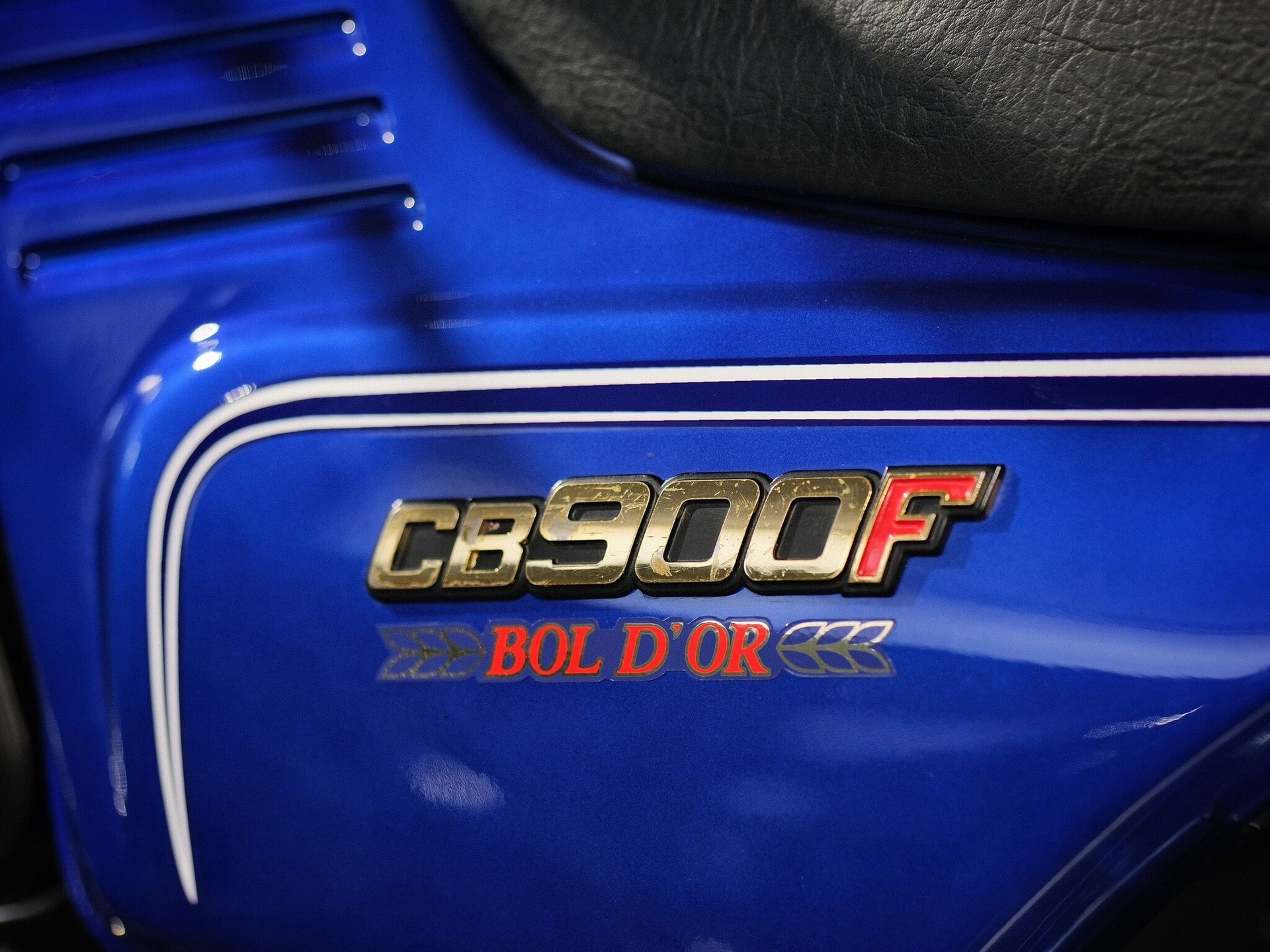 HONDA CB 900 F Bol d'Or-image-11