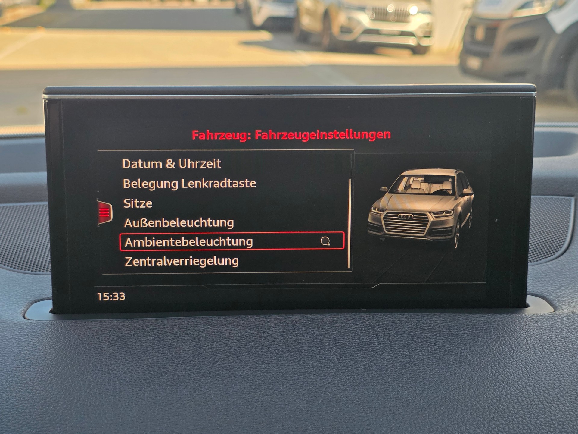 AUDI Q7 3.0 TDI quattro tiptronic // S-LINE INNEN + S-LINE AUSSEN| 7-PLÄTZER| PANORAMA| KEYLESS| MEMORY PAKET| SPURASSISTENT-image-18