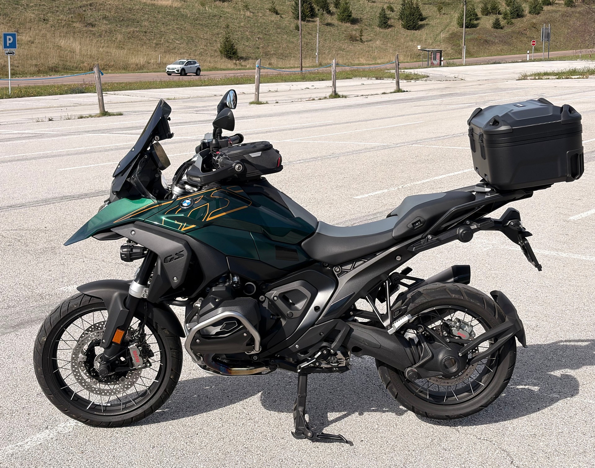 BMW R 1300 GS-image-9
