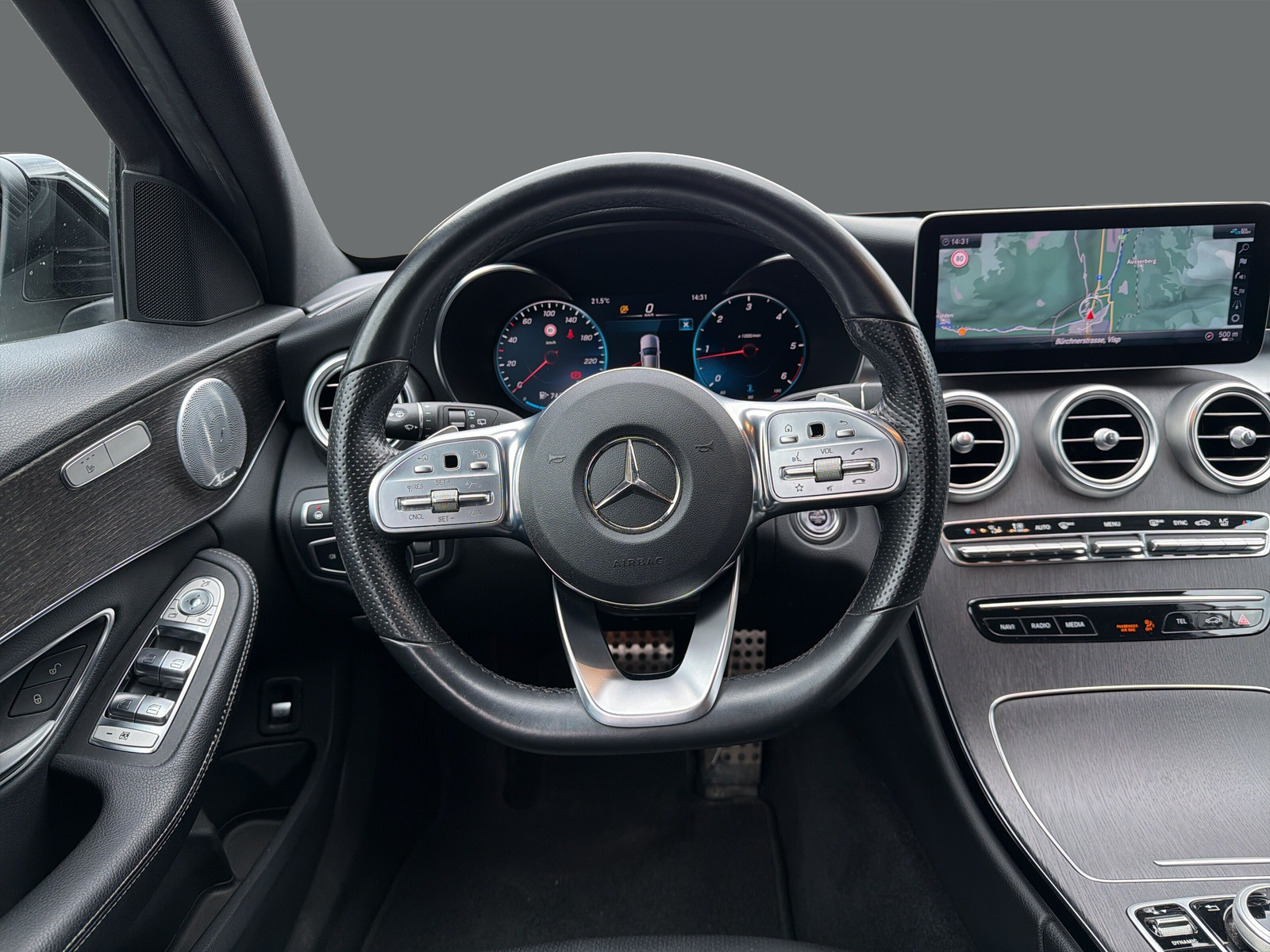 MERCEDES-BENZ C 220d SwissStar AMG L.4M-image-9