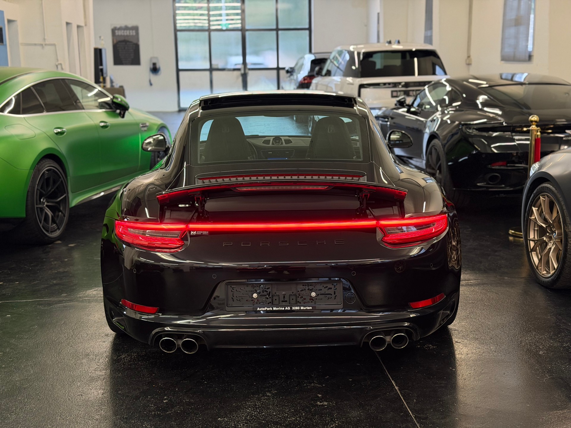 PORSCHE 911 Carrera 4S PDK-image-5