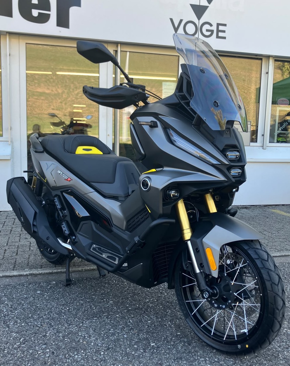 VOGE SR 450X-image-0
