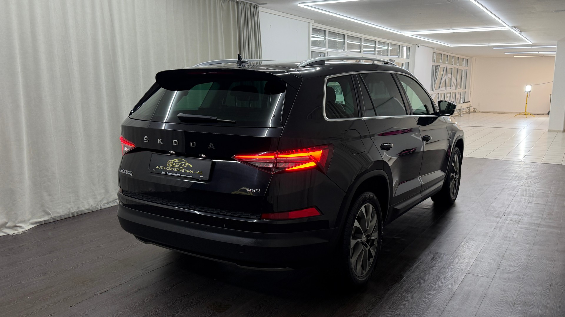 SKODA Kodiaq 2.0 TDI Clever DSG 4x4-showroom-element-3
