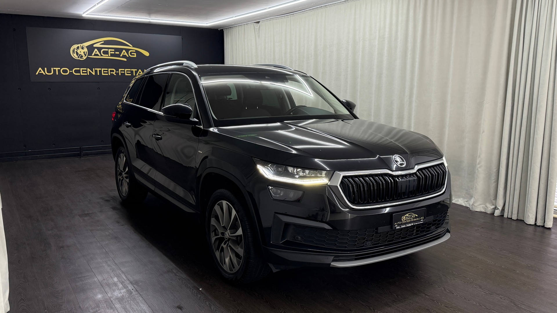 SKODA Kodiaq 2.0 TDI Clever DSG 4x4-showroom-element-2