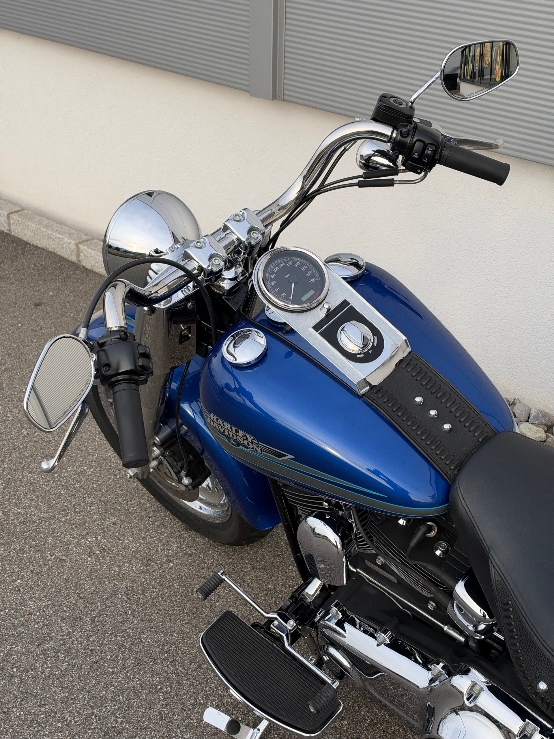 HARLEY-DAVIDSON FLSTFI Fat Boy (35kW)-image-9