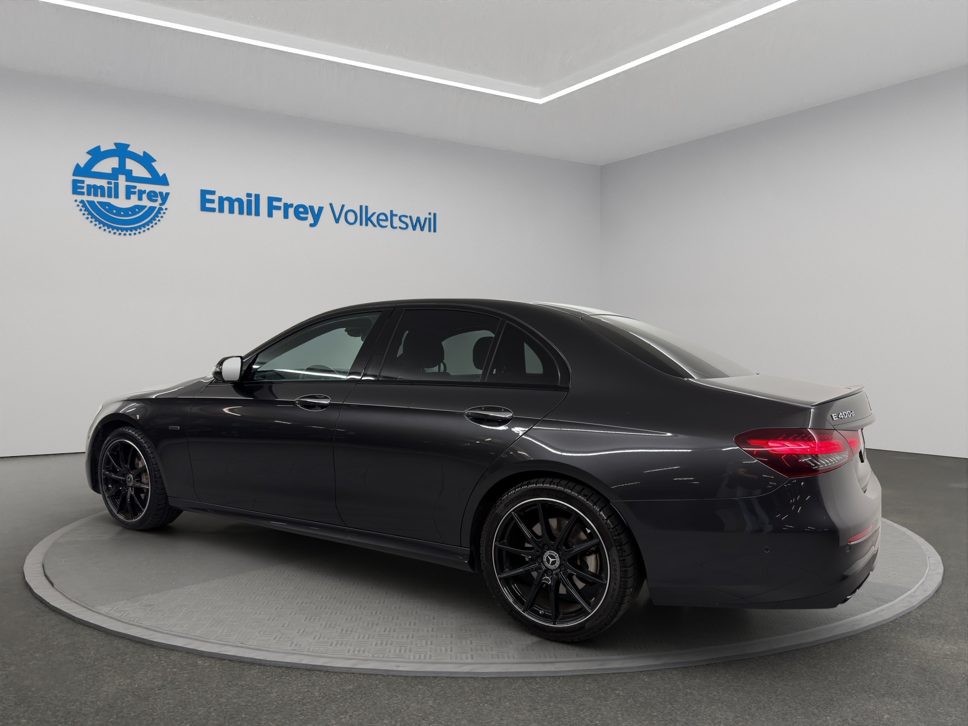 MERCEDES-BENZ E-Klasse E 400 d AMG Line 4matic-showroom-element-2
