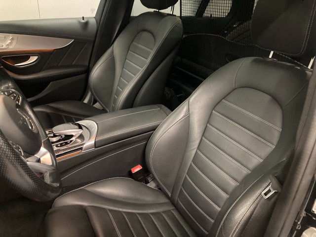 MERCEDES-BENZ C 43 AMG 4Matic 9G-Tronic-image-2