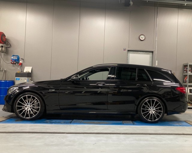 MERCEDES-BENZ C 43 AMG 4Matic 9G-Tronic-image-1
