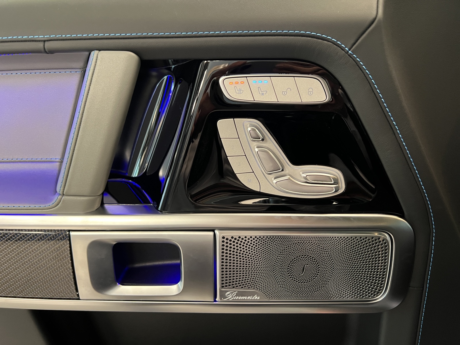 MERCEDES-BENZ G 580 EQ 116kWh-image-12