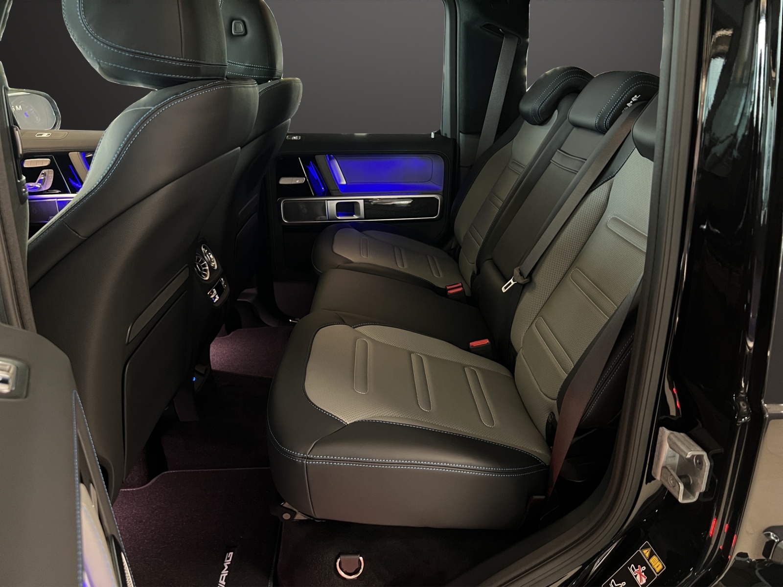 MERCEDES-BENZ G 580 EQ 116kWh-image-11