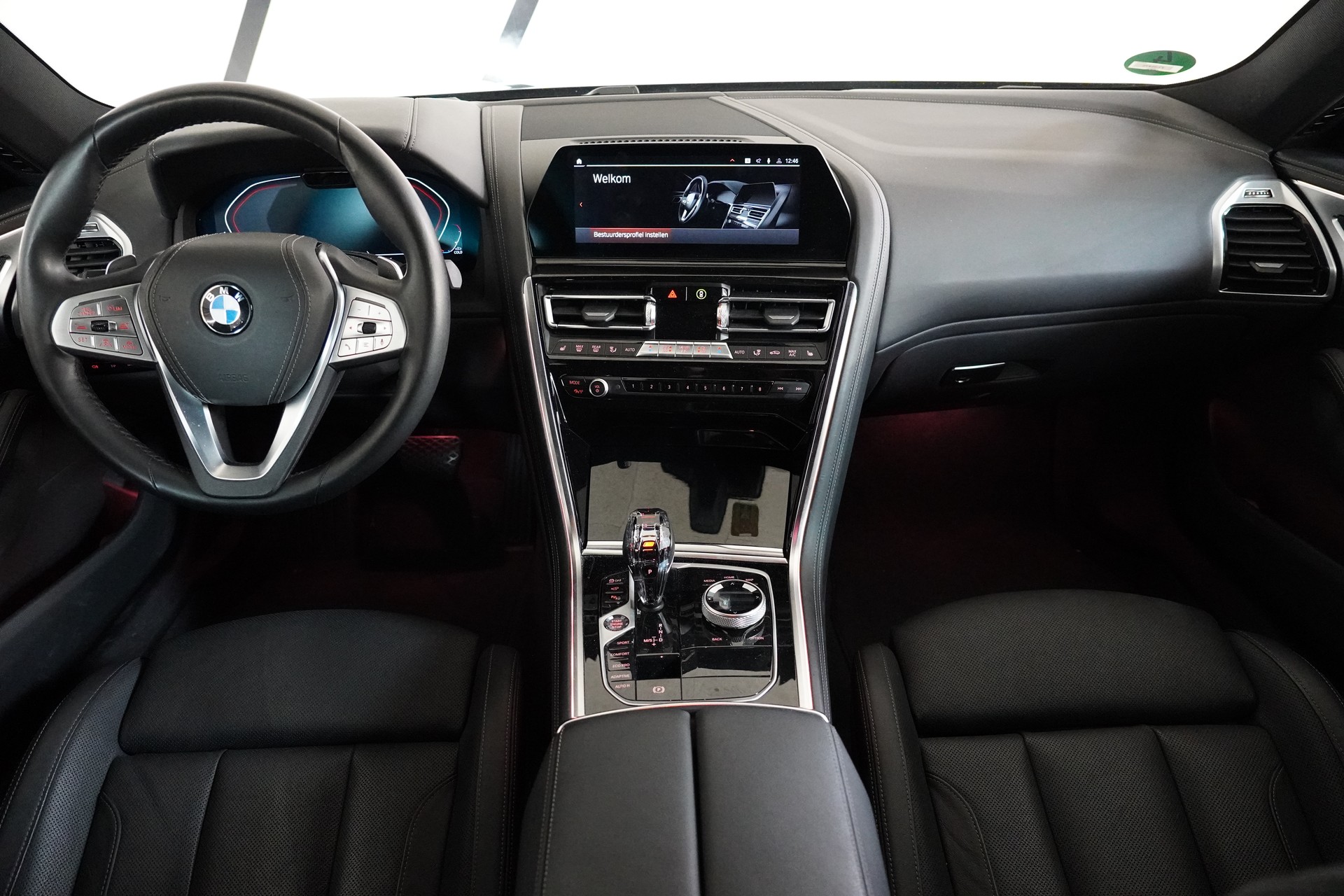 BMW 840d xDrive 48V Steptronic-image-18
