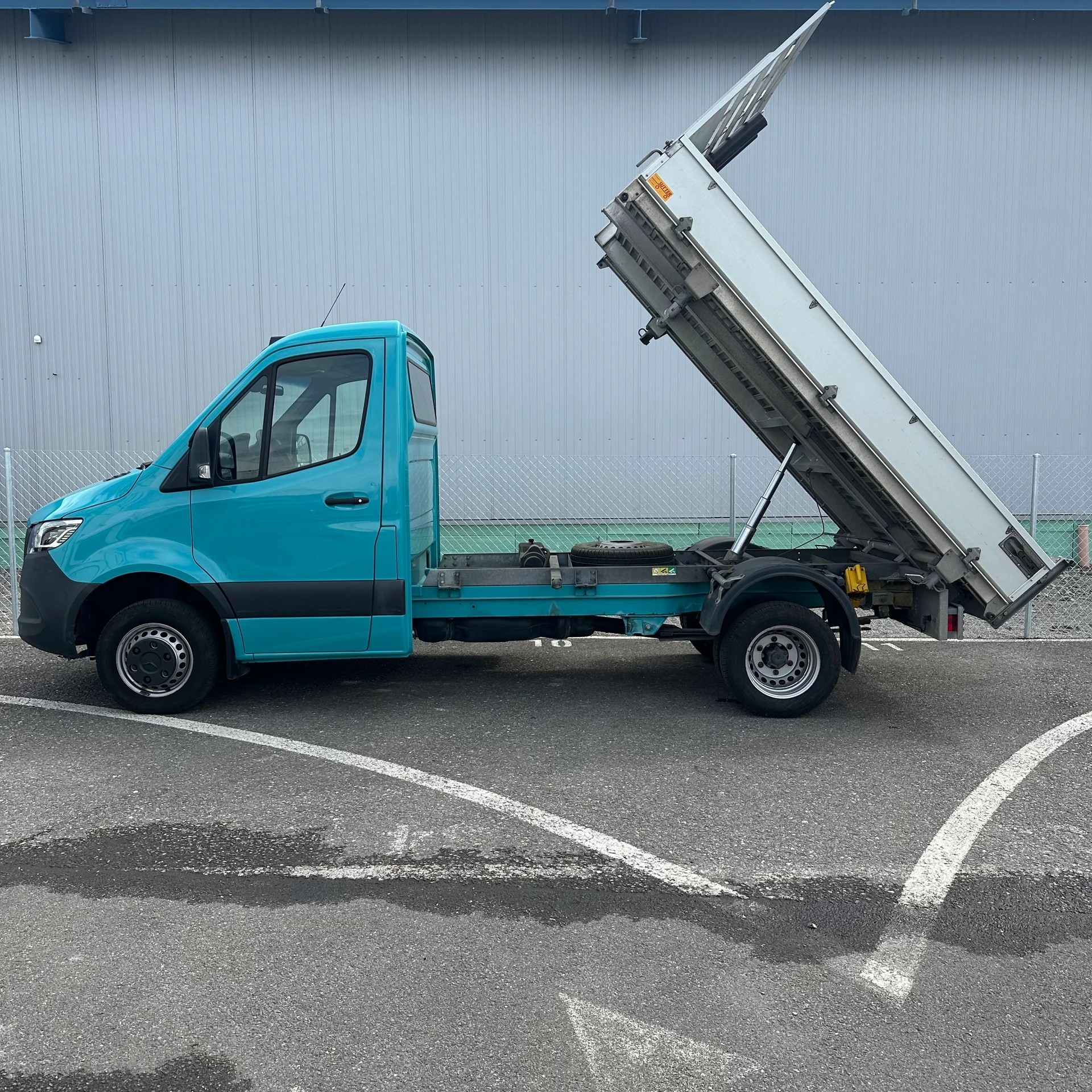 MERCEDES-BENZ Sprinter 516 CDI Standard Dreiseitenkipper-image-25