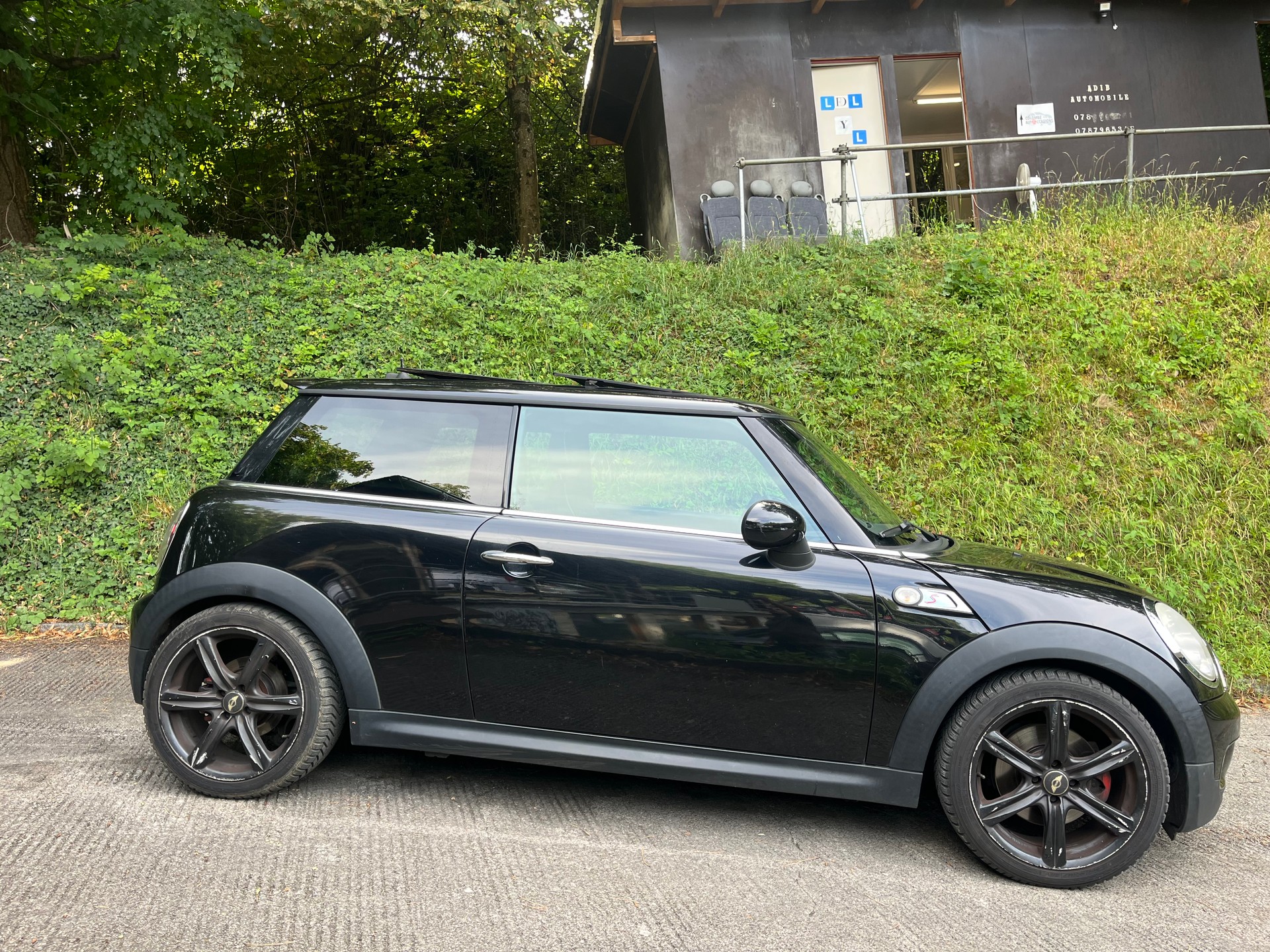 MINI Cooper S Steptronic-image-5