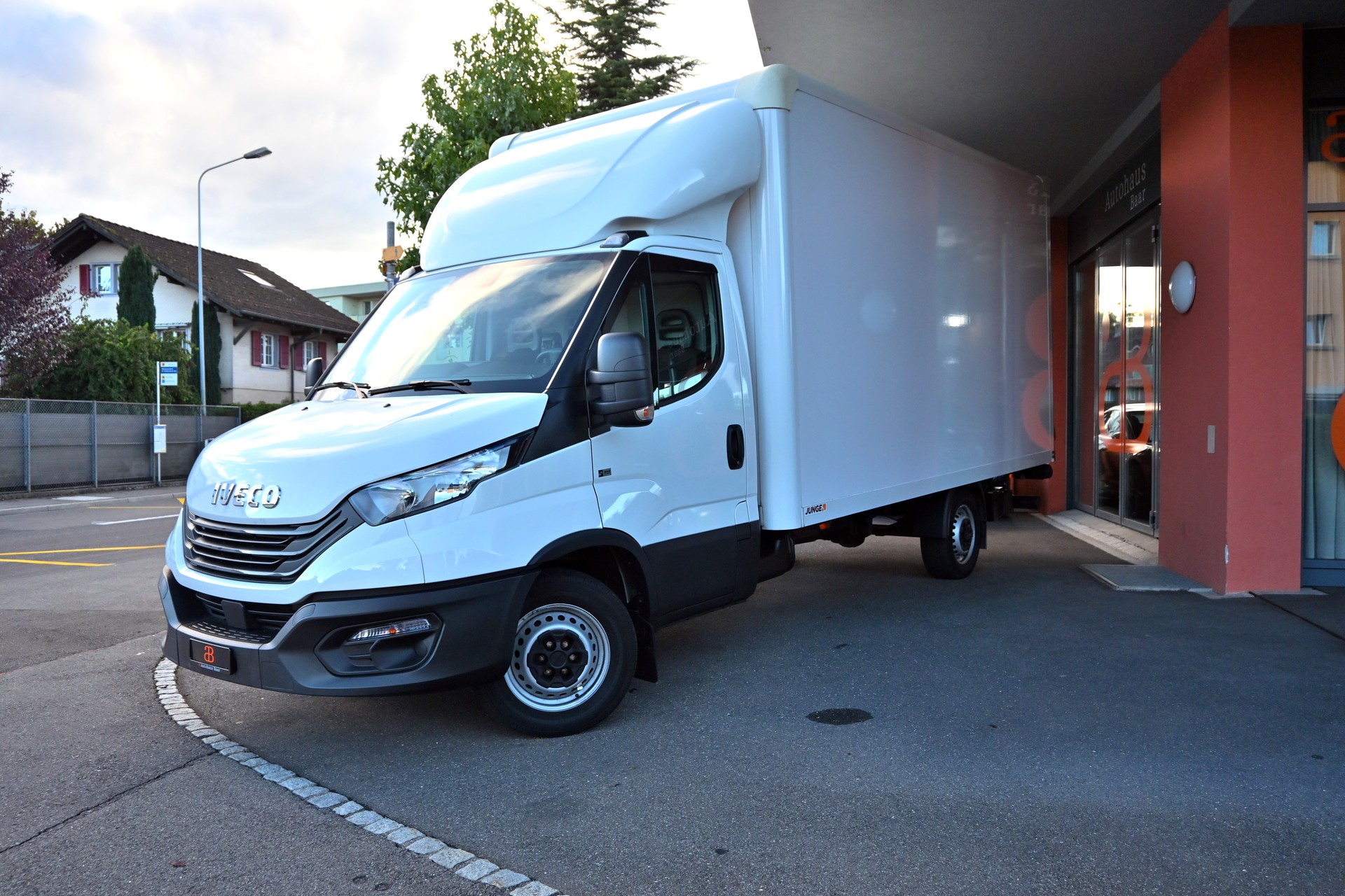 IVECO 35 S 16 A8-showroom-element-1
