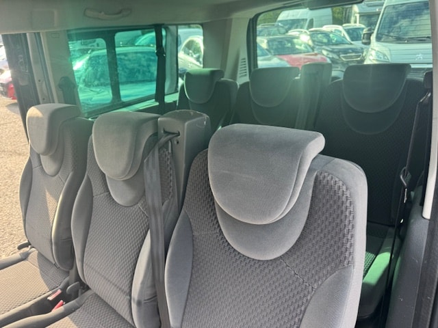 PEUGEOT Expert Tepee 2.0 HDi A Allure L2-image-5