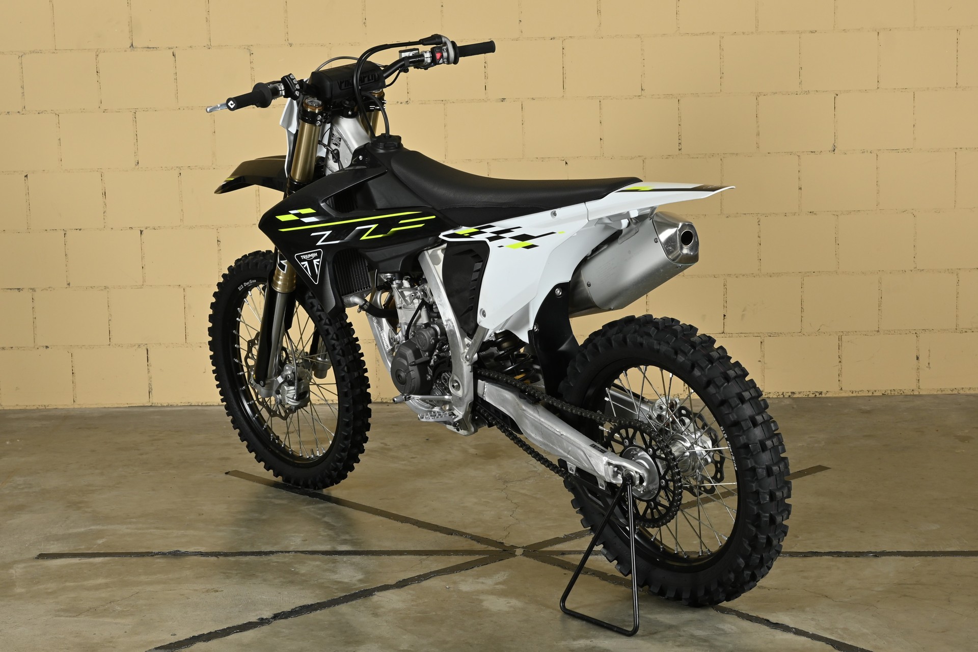 TRIUMPH TF450 X-image-4