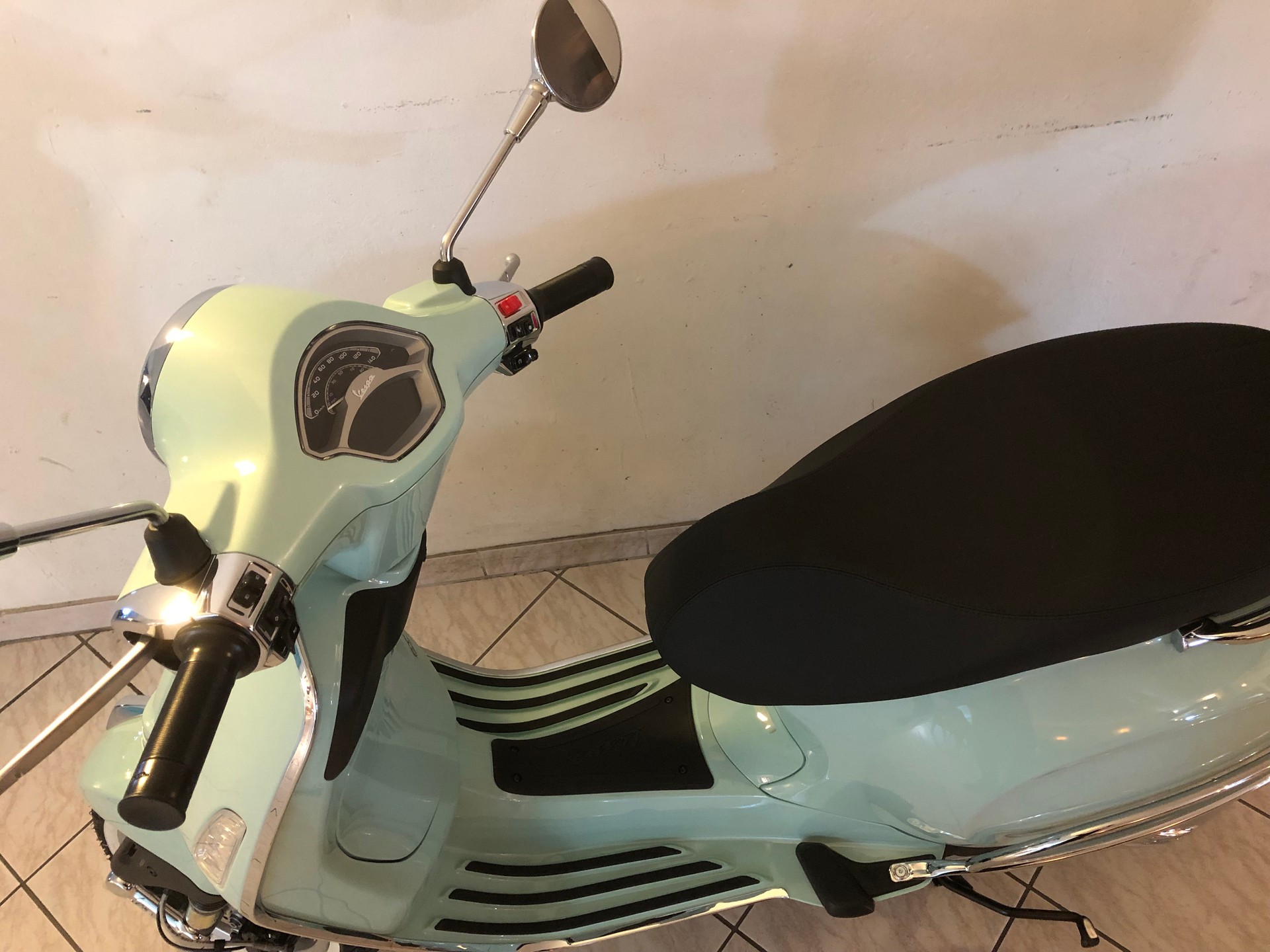 PIAGGIO Vespa 125 Primavera ABS-image-8