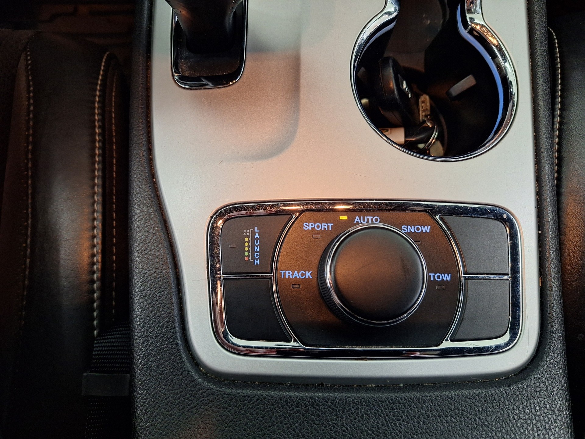 JEEP Grand Cherokee 6.4 V8 HEMI SRT8 Automatic đ„Facelift mit AnhĂ€ngerkupplungđ„AB MFK 27.02.26đ„-image-9