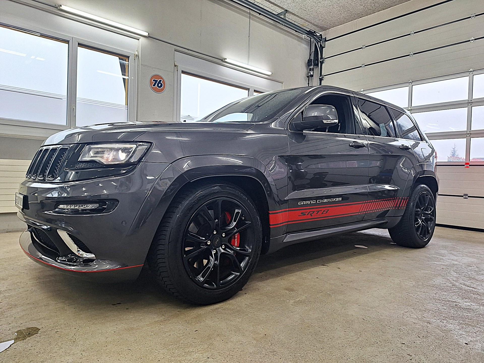JEEP Grand Cherokee 6.4 V8 HEMI SRT8 Automatic 🔥Facelift mit Anhängerkupplung🔥AB MFK 27.02.26🔥