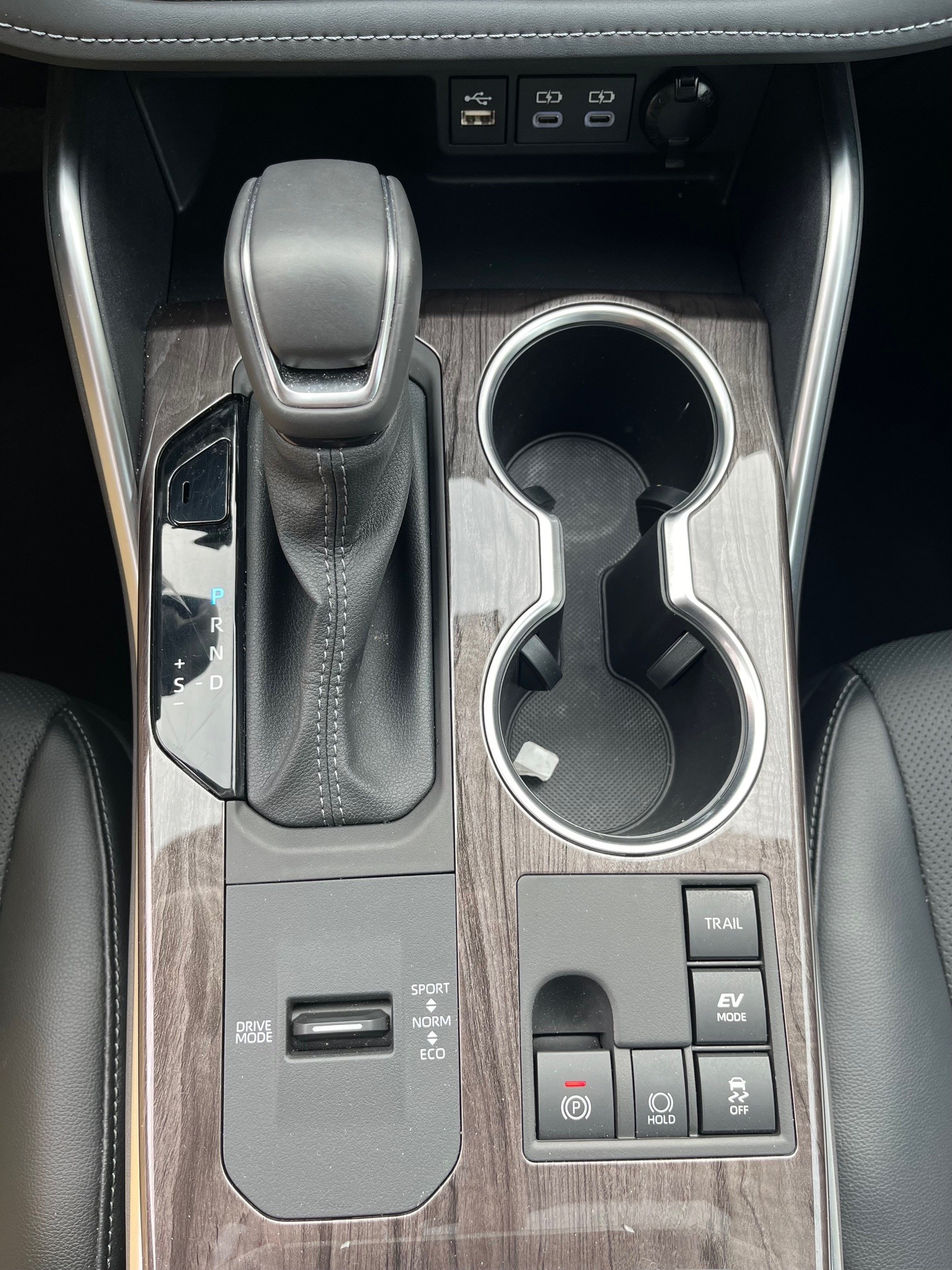 TOYOTA Highlander 2.5 HSD Premium e-CVT-image-15