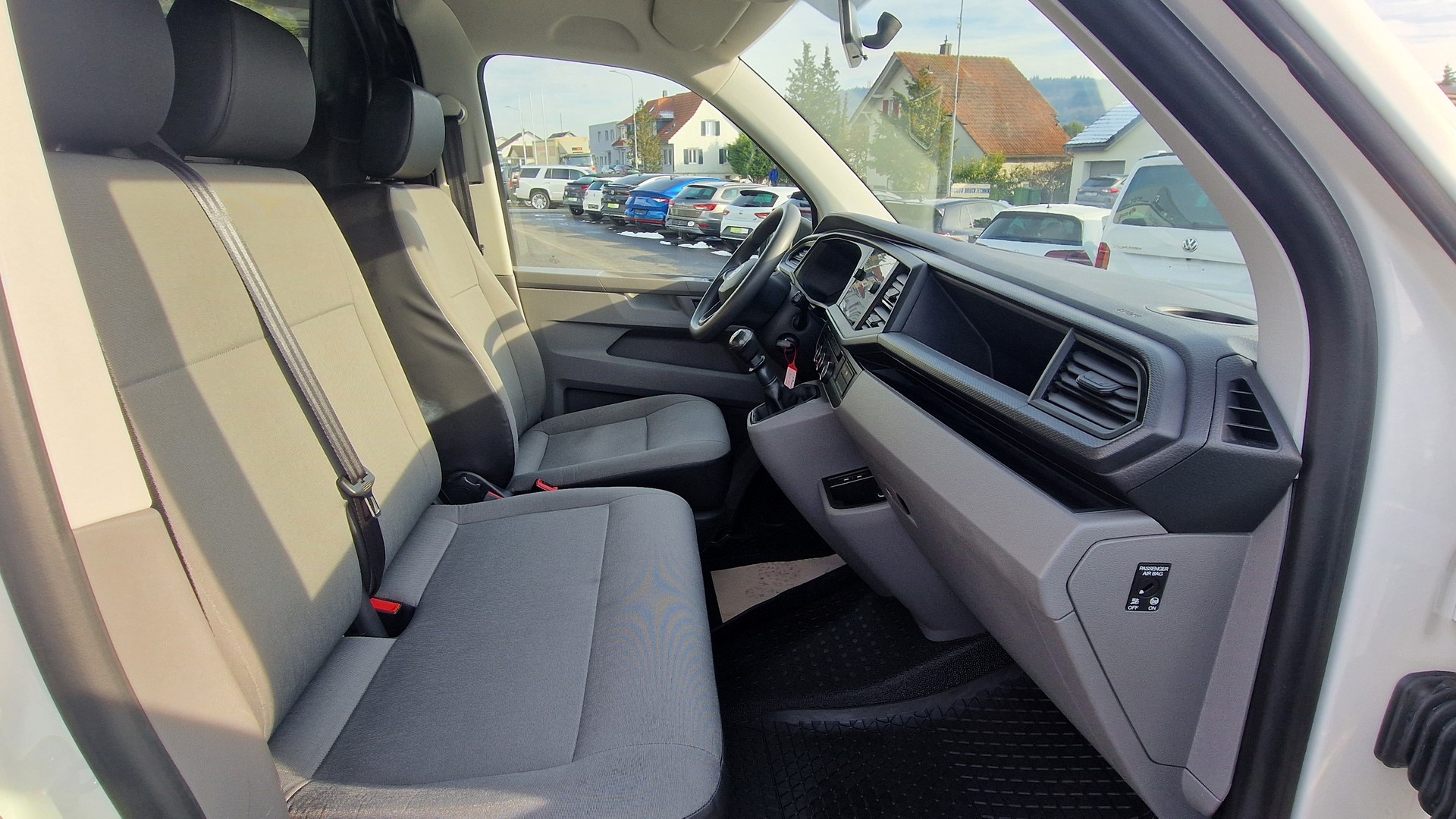 VW T6.1 2.0 TDI-image-8