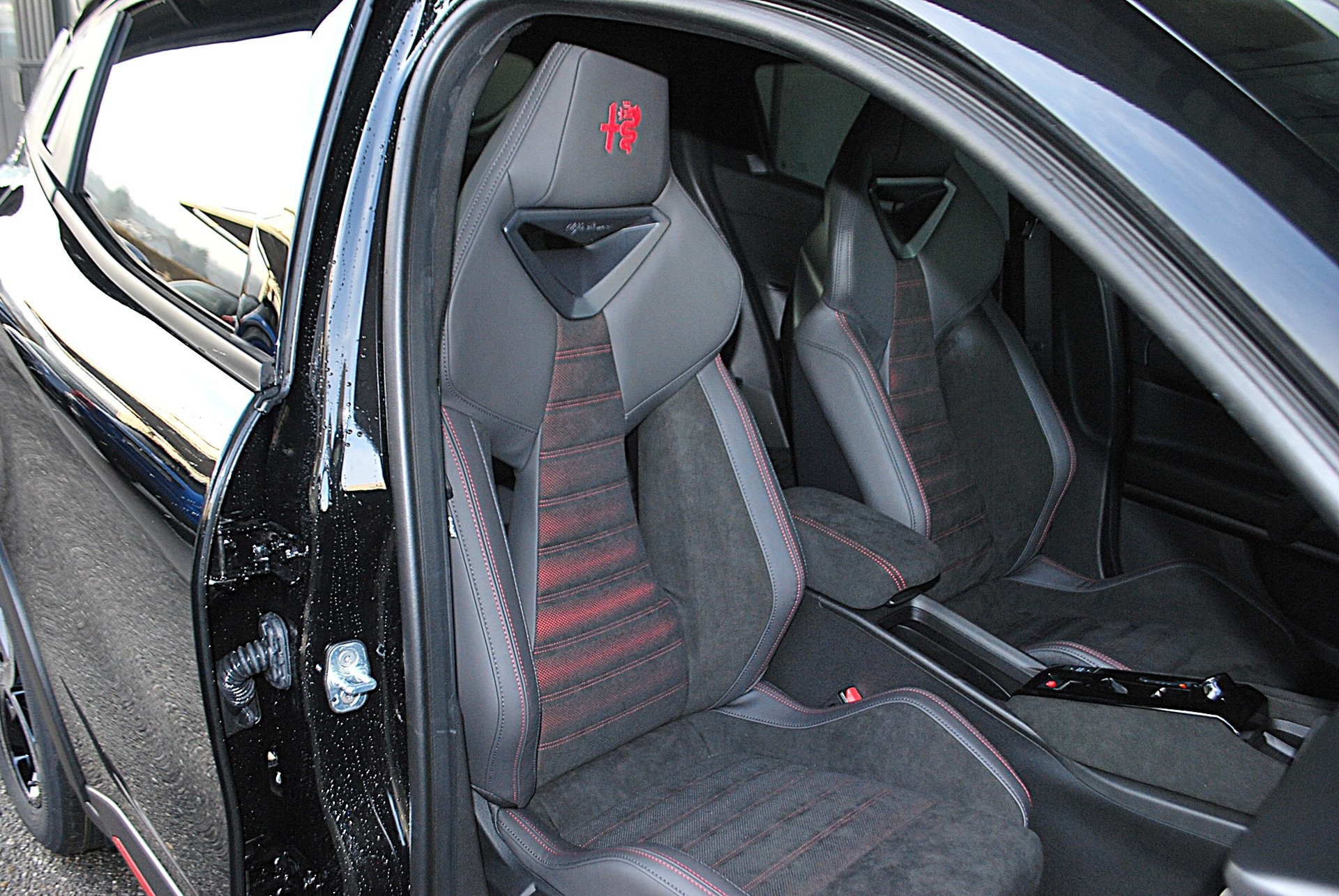 ALFA ROMEO Junior 1.2 48V Hybrid Speciale-image-9