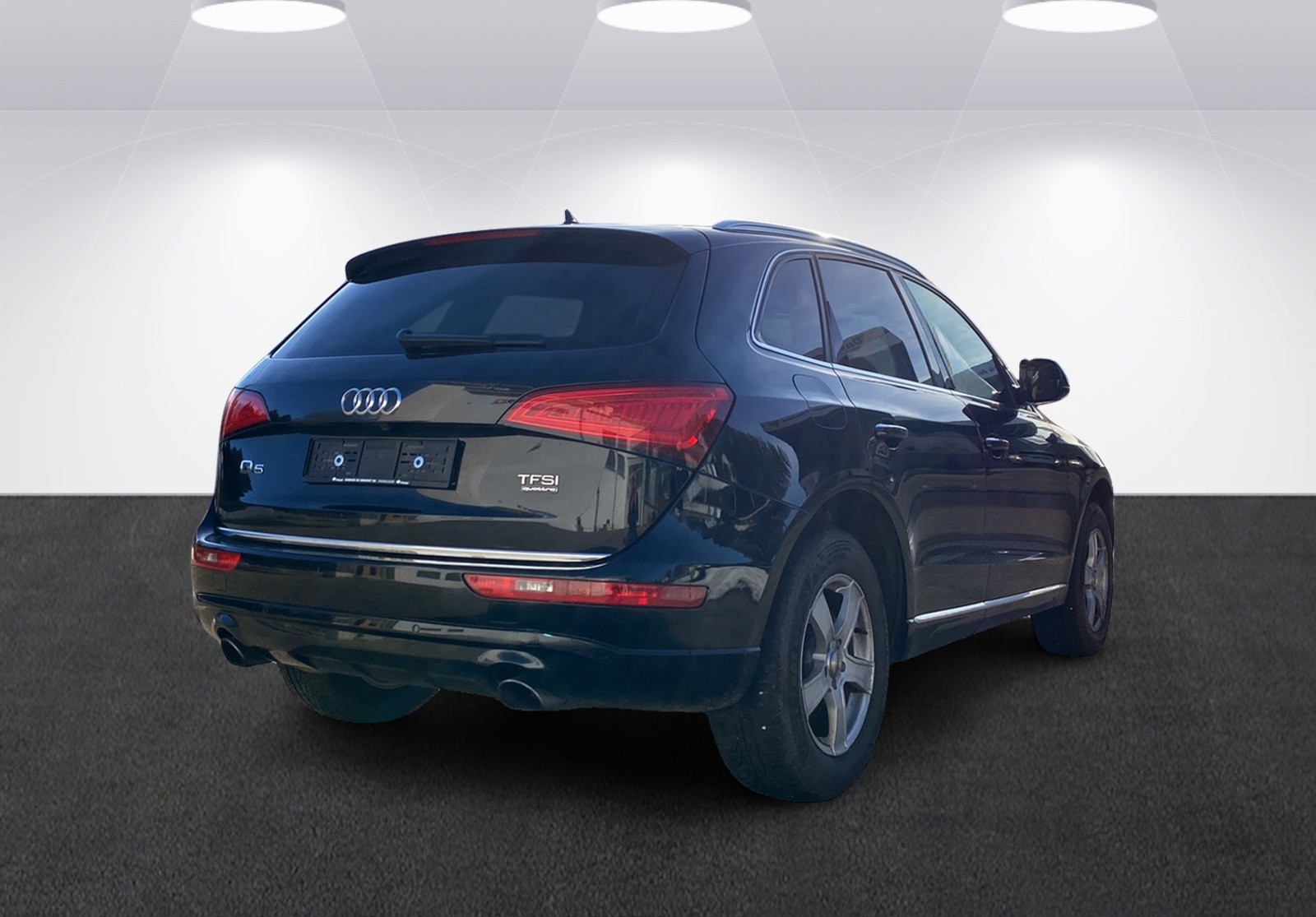 AUDI Q5 2.0 TFSI quattro tiptronic-image-6