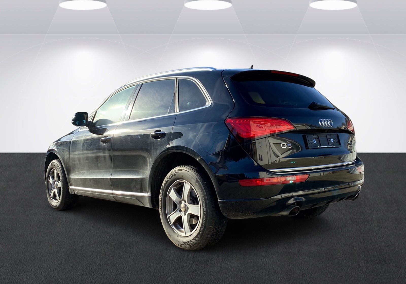 AUDI Q5 2.0 TFSI quattro tiptronic-image-5