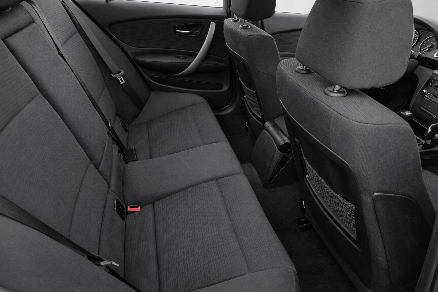 BMW 116i Dynamic Edition-image-7