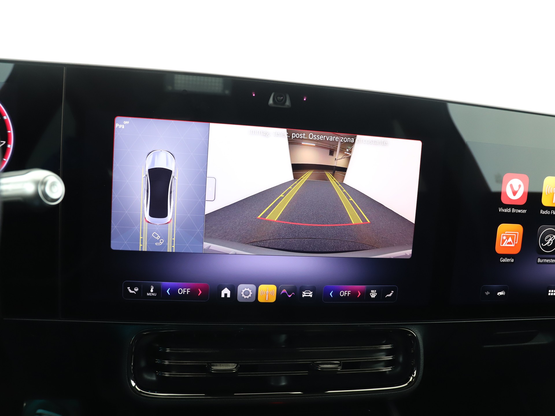 MERCEDES-BENZ CLA 220 8G-DCT 4Matic-image-14
