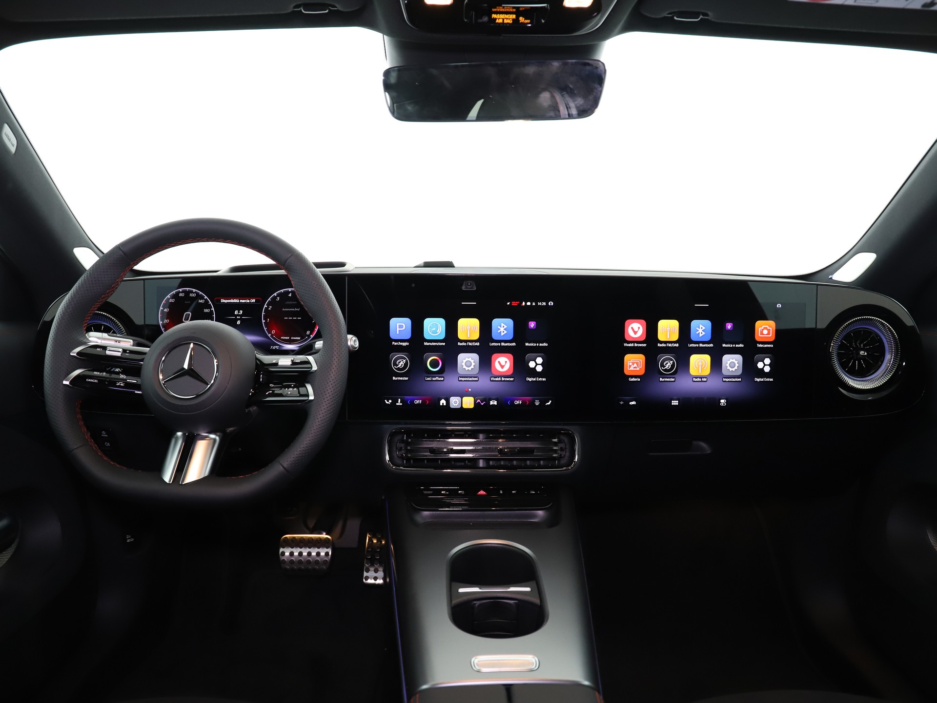 MERCEDES-BENZ CLA 220 8G-DCT 4Matic-image-12