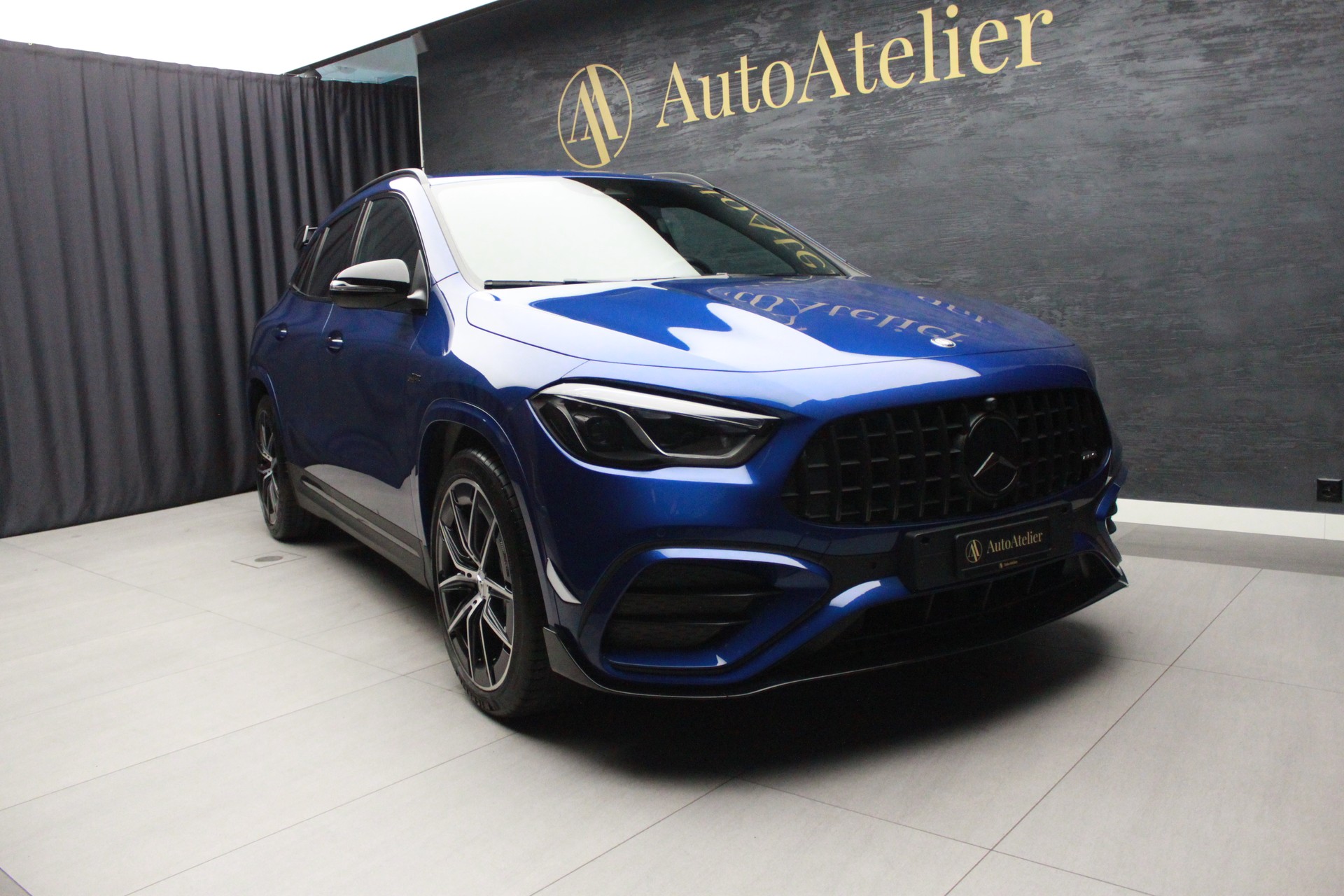 MERCEDES-BENZ GLA AMG 35 4Matic 8G-DCT