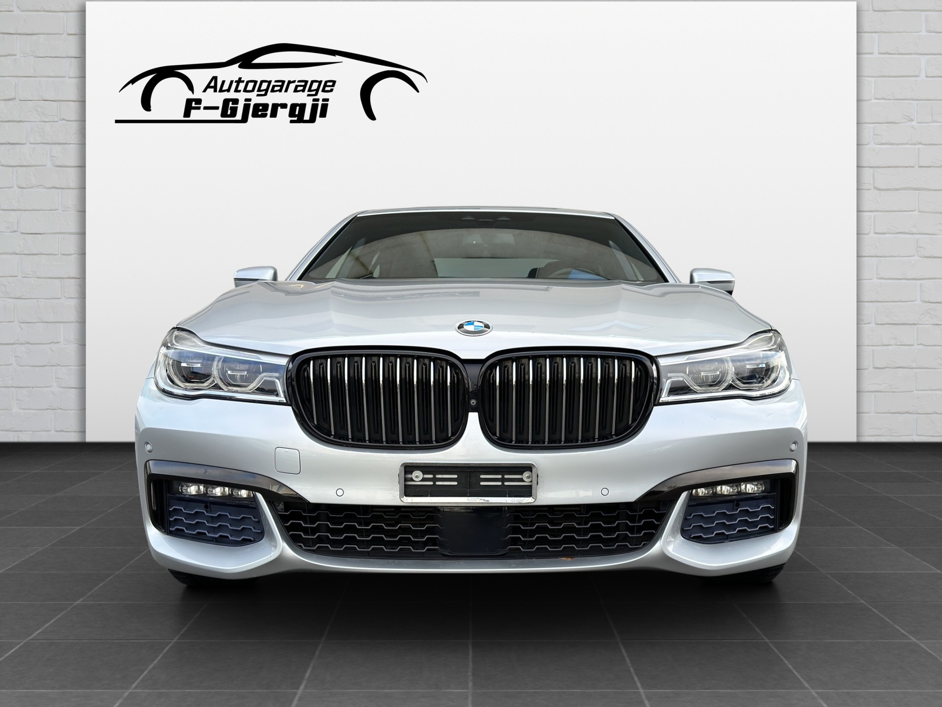 BMW 730d xDrive Steptronic-showroom-element-2